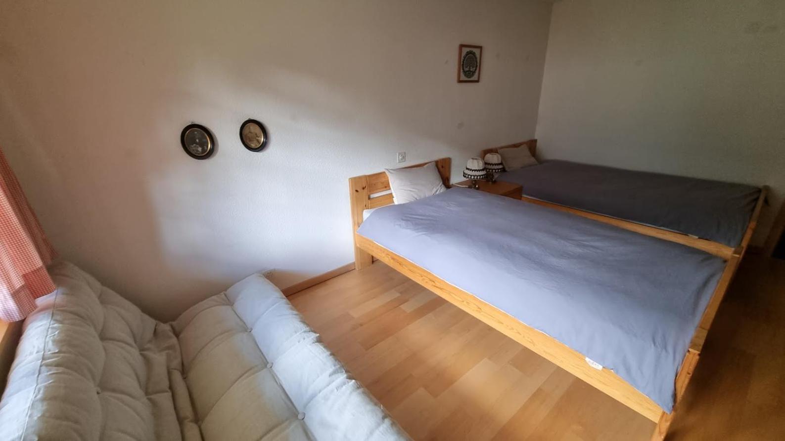 Twin Room with Private Bathroom photo 1