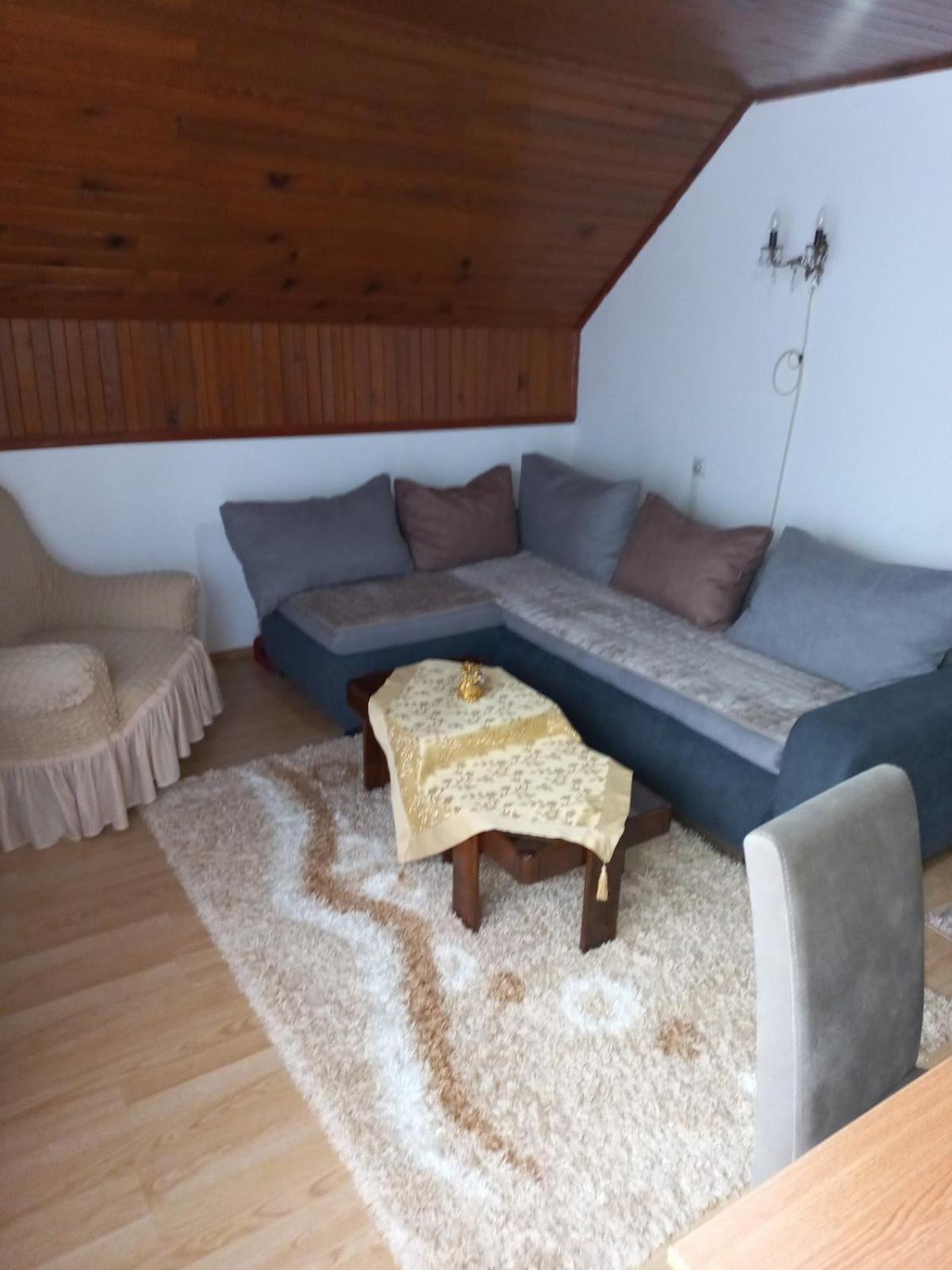 Apartment photo 1