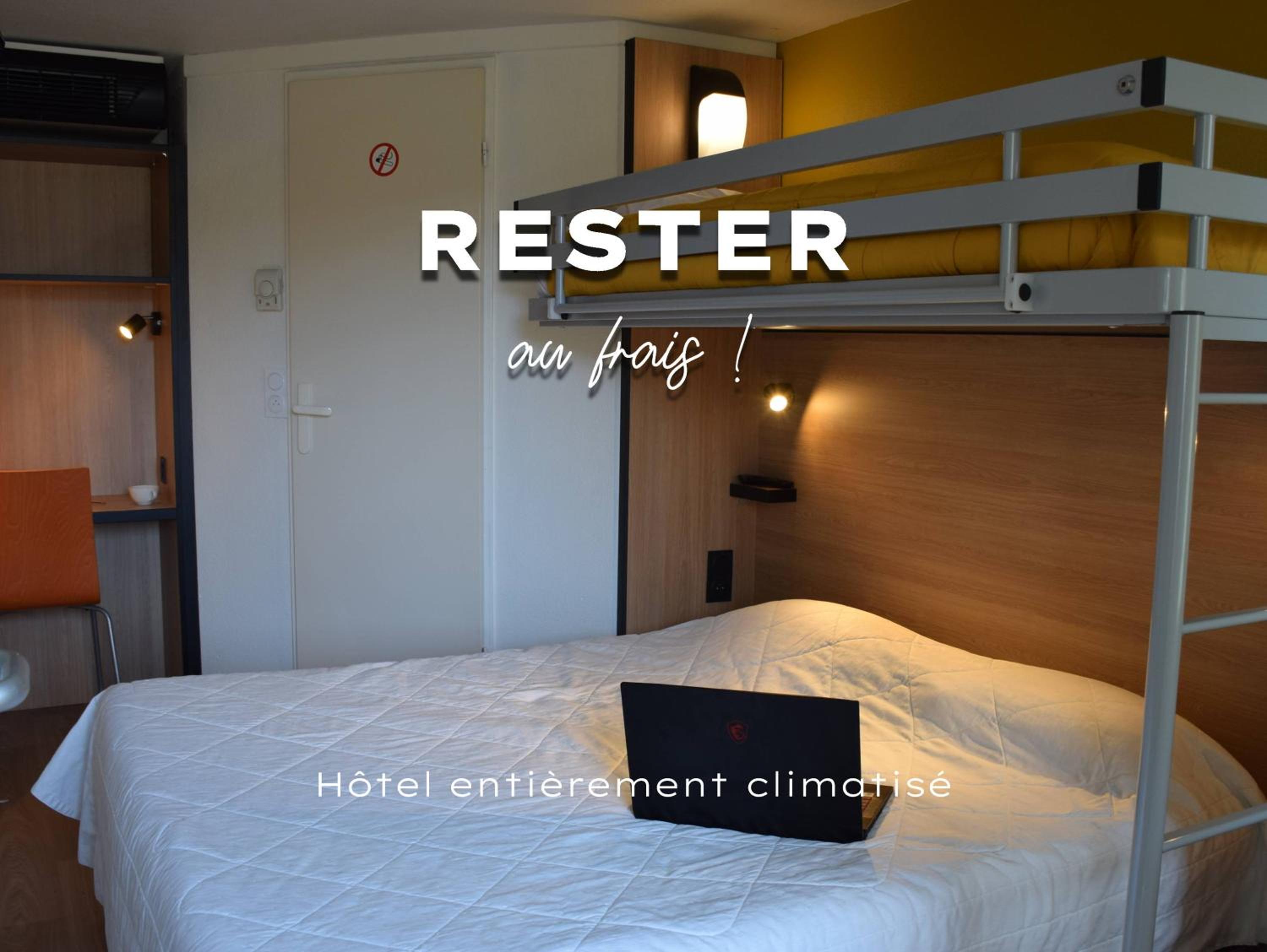 Triple Room (1 Double Bed + 1 Single Bed) - Photo 1