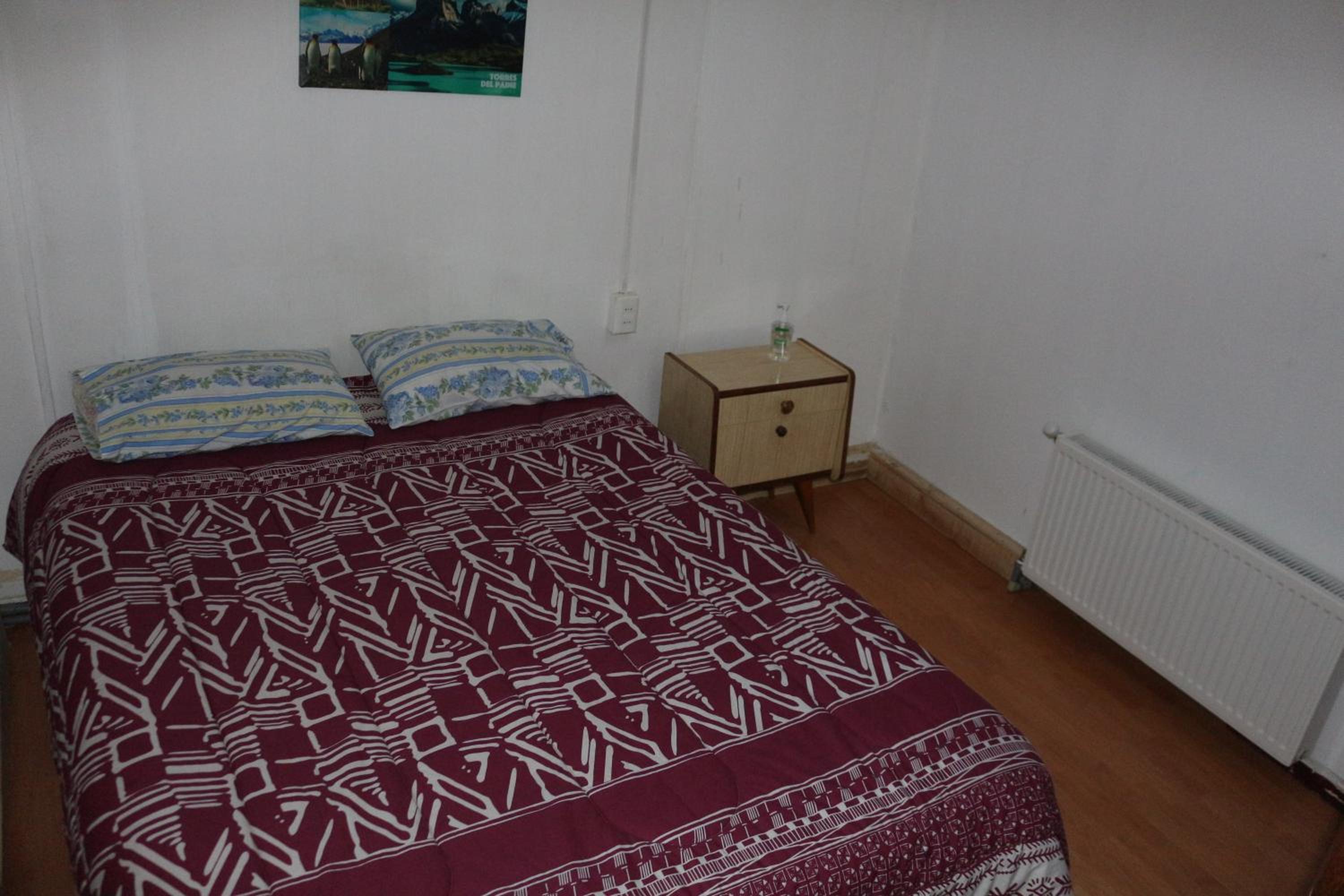 Queen Room photo 2