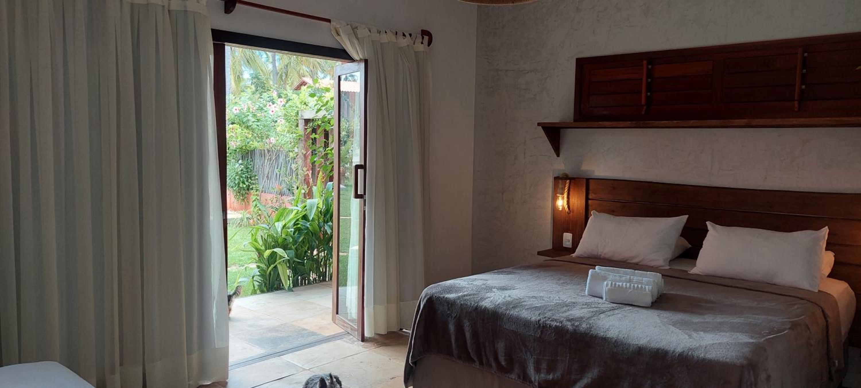 Deluxe Room - Photo 5