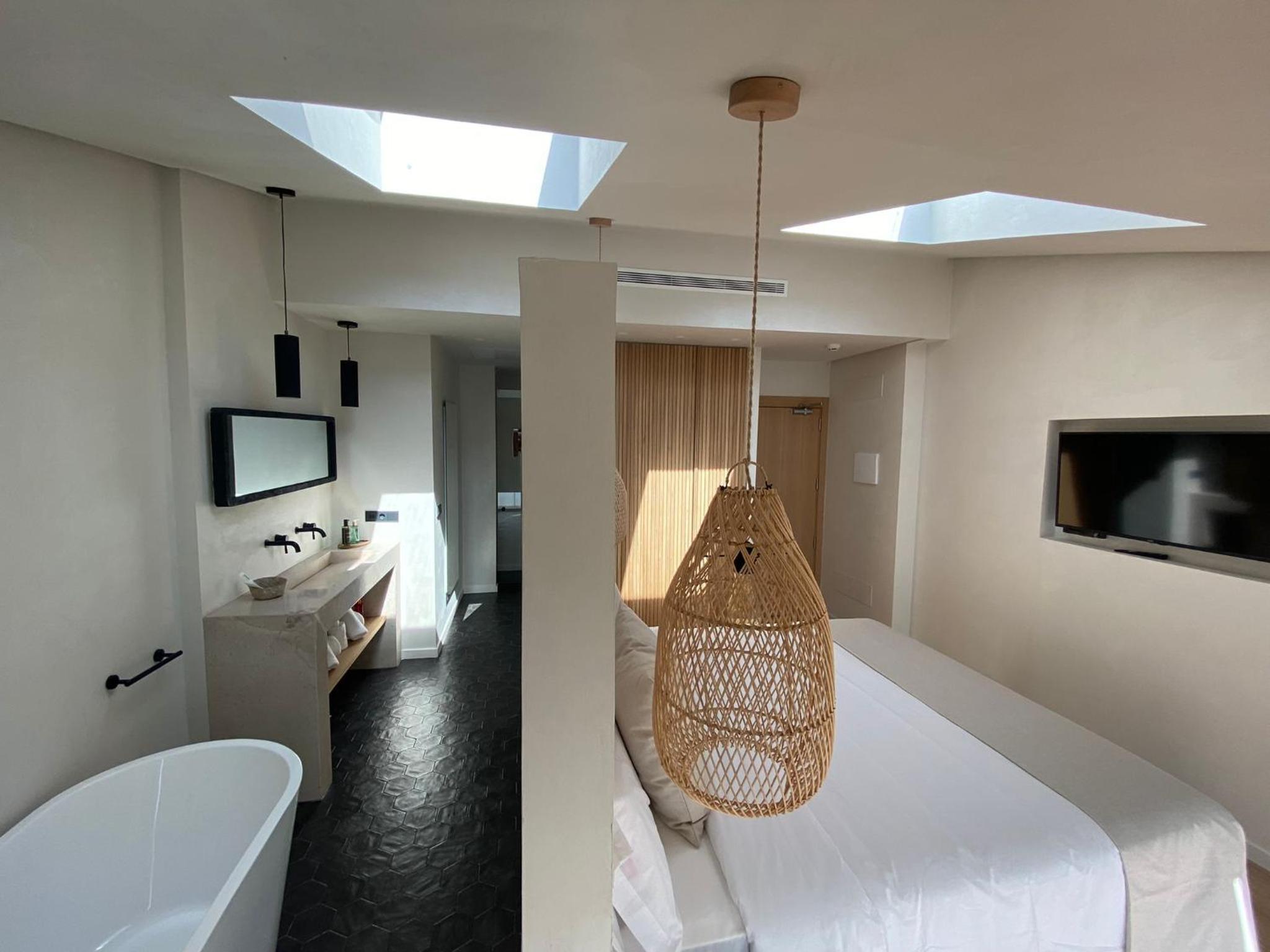 Deluxe Double Room - Photo 6