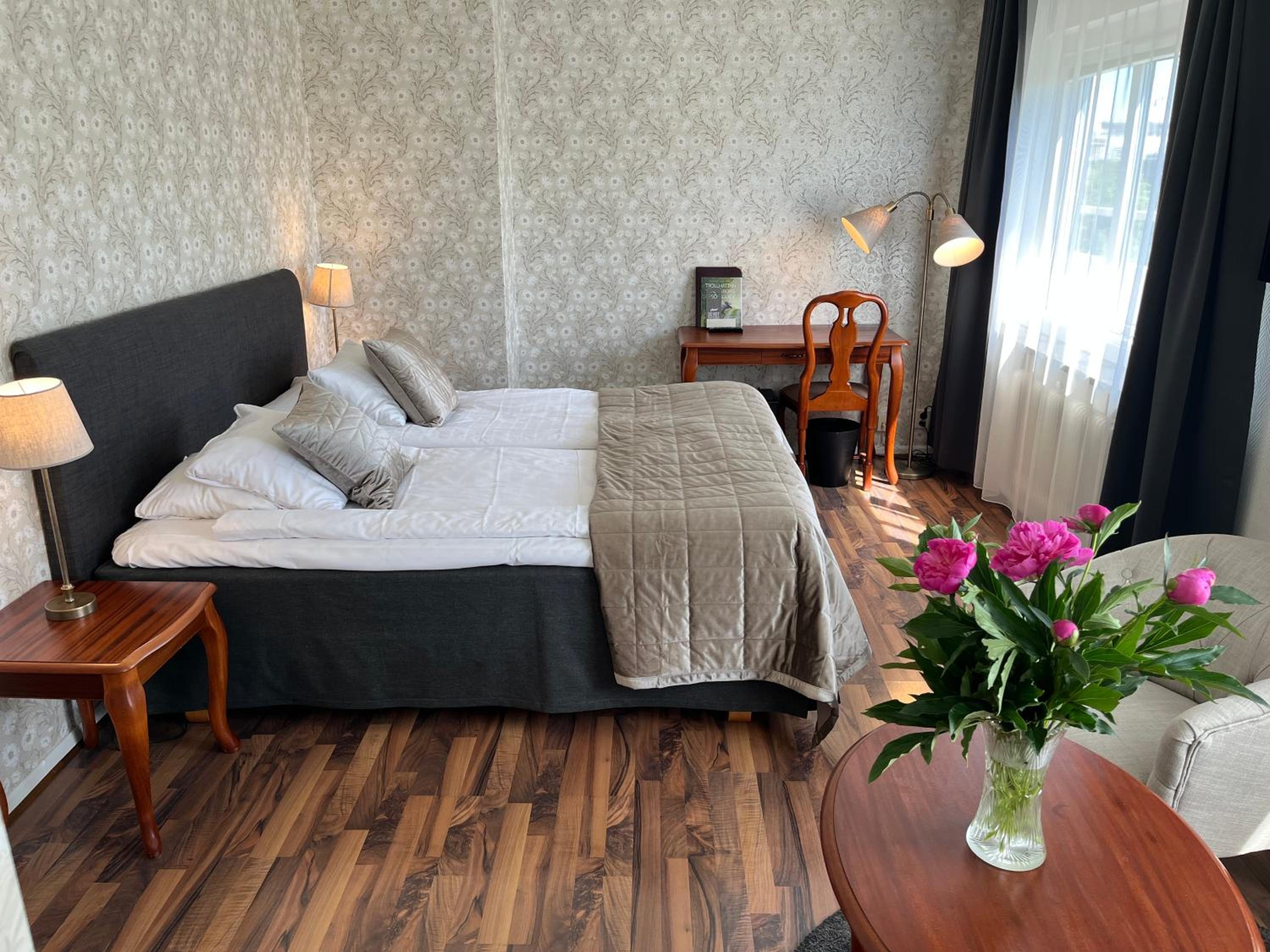 Superior Twin Room - Photo 9