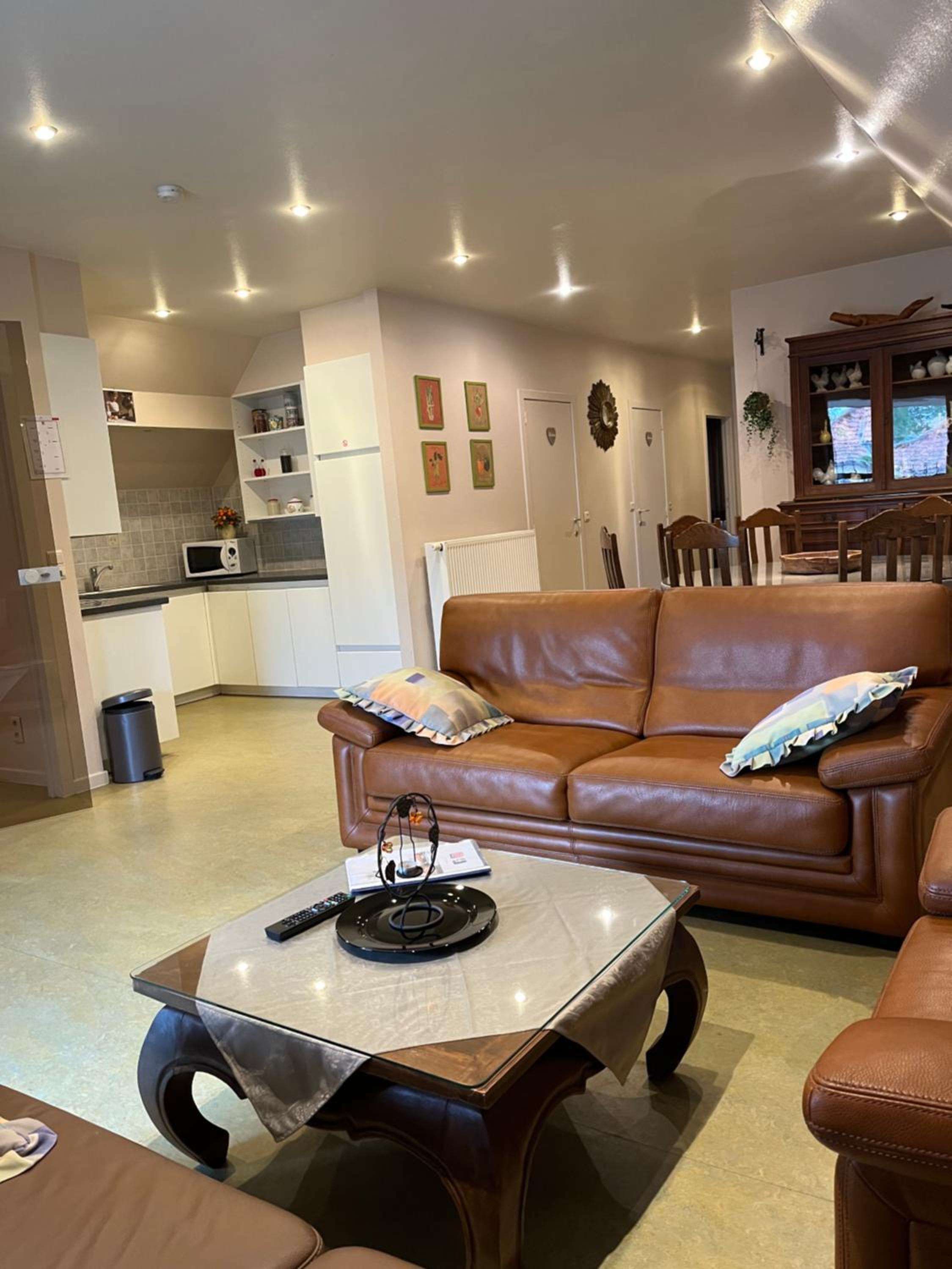 Three-Bedroom House photo 2