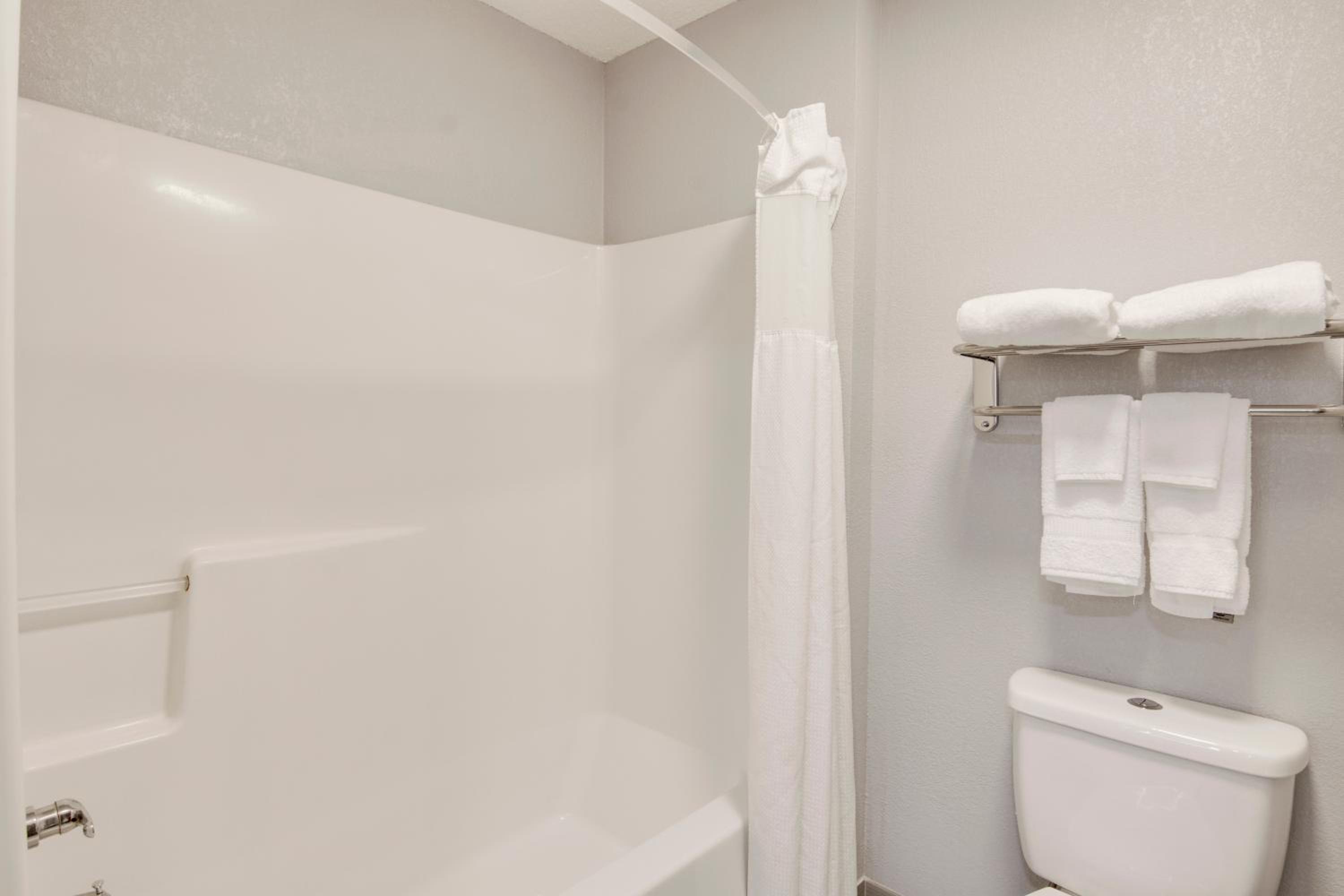 Standard King Room - Non Smoking photo 2