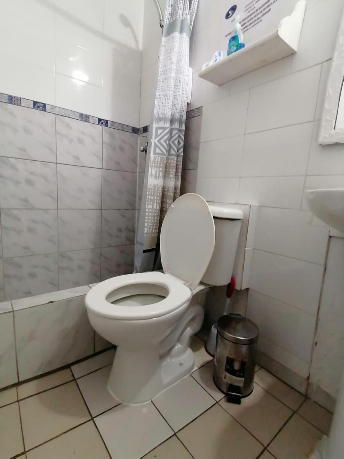 Standard Single Room photo 3
