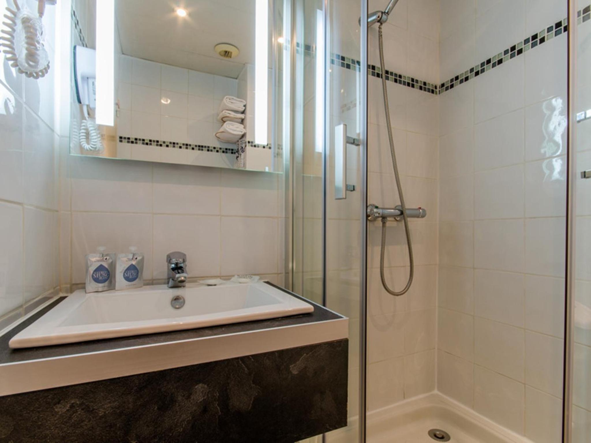 Double Room - Photo 2
