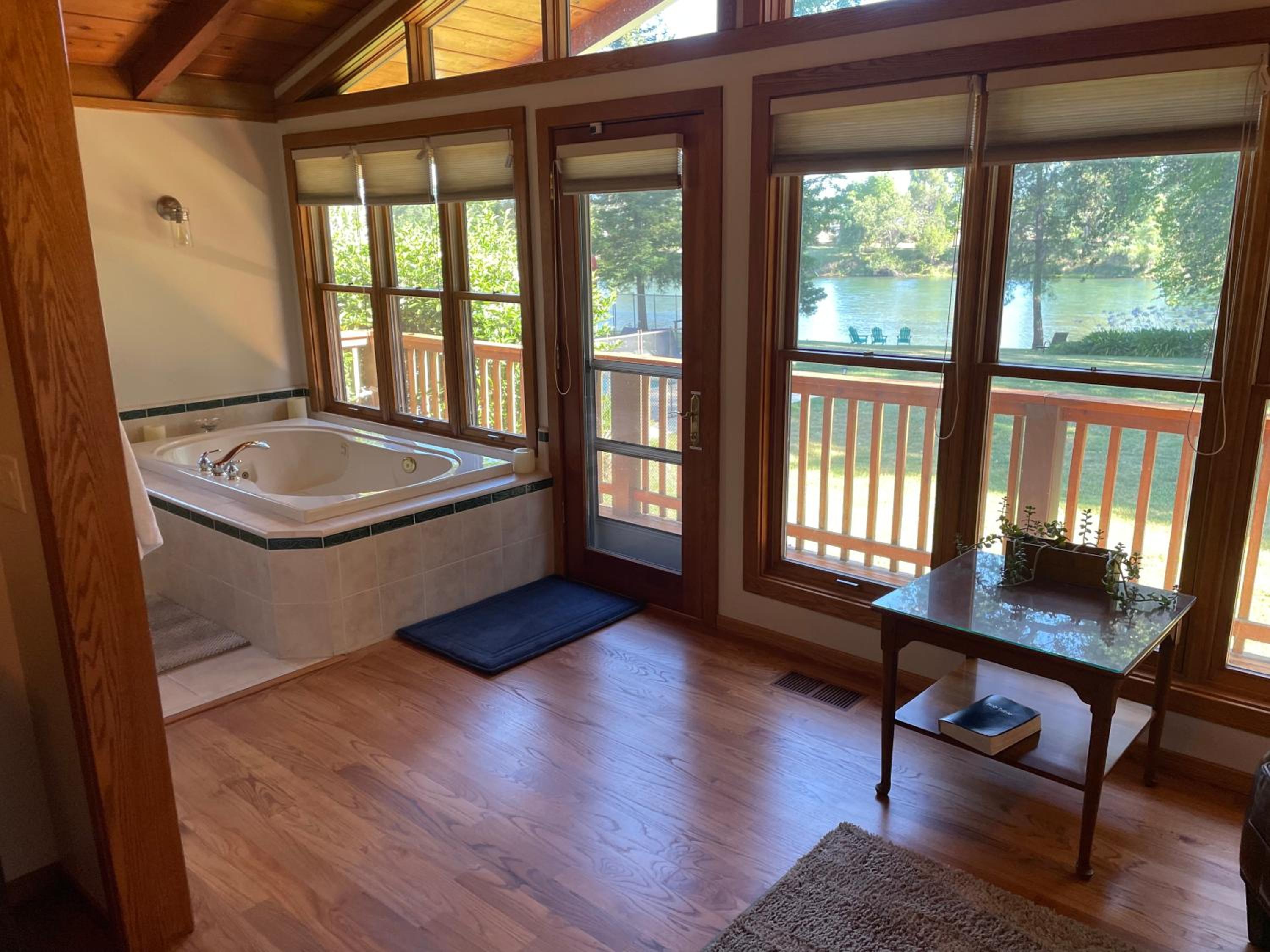 Three-Bedroom Villa - Photo 20
