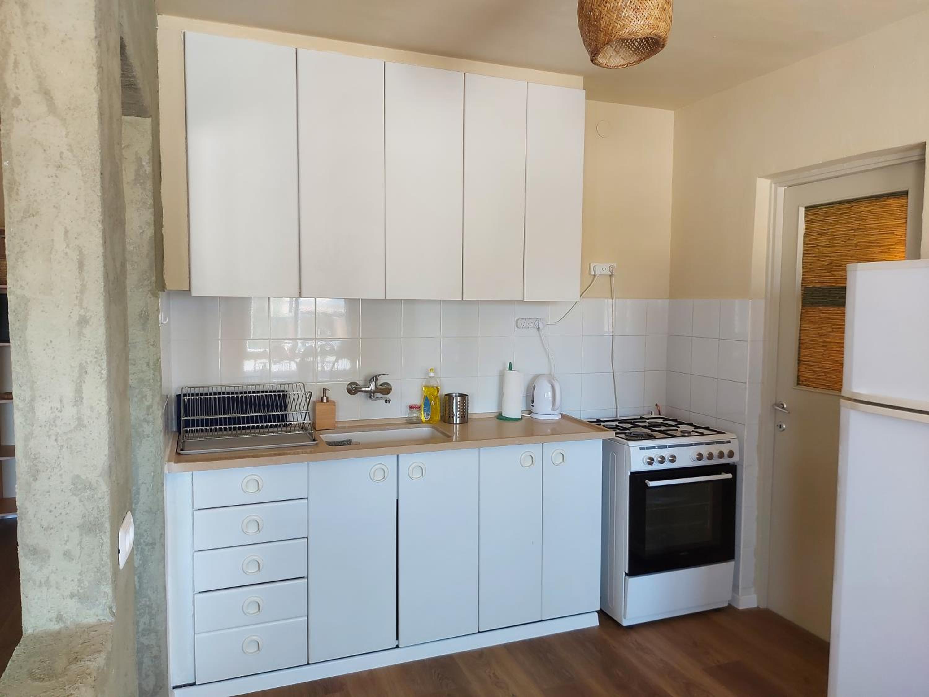 Three-Bedroom Apartment - Photo 19