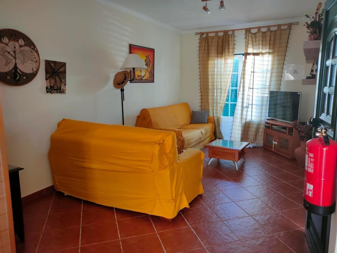 Two-Bedroom House - Photo 25