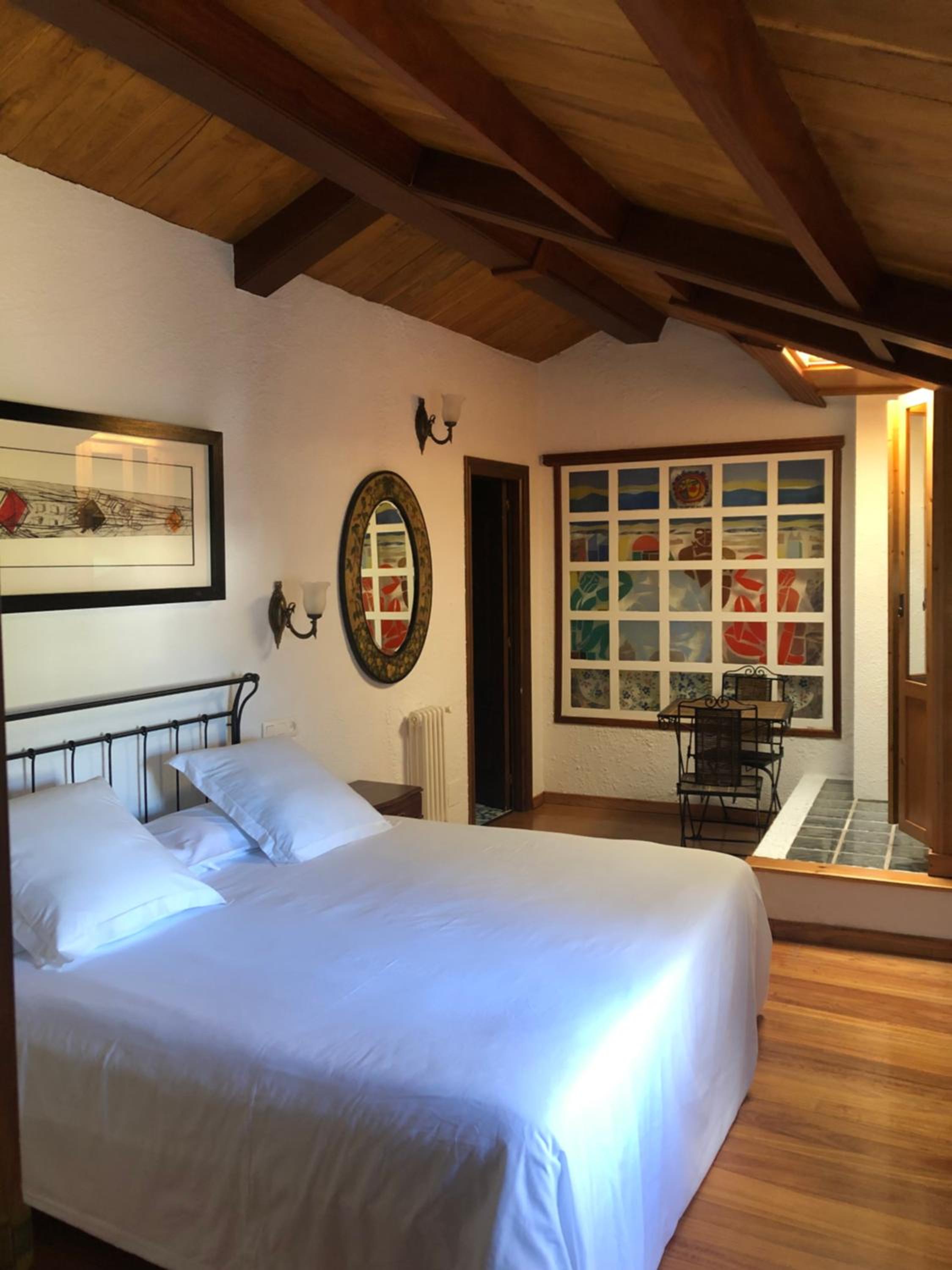 Double Room - Photo 6
