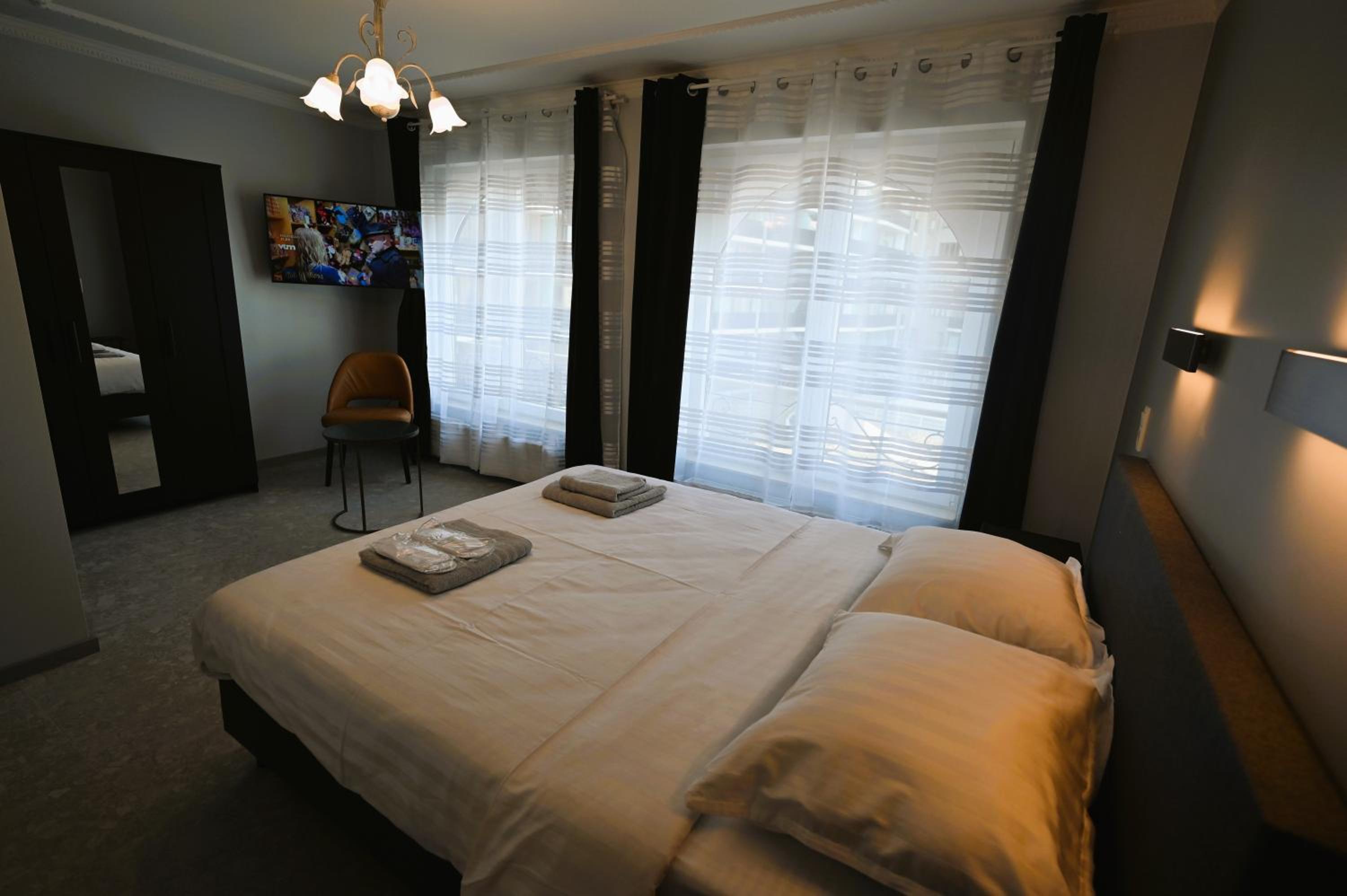 Quadruple Room with Terrace - Photo 6
