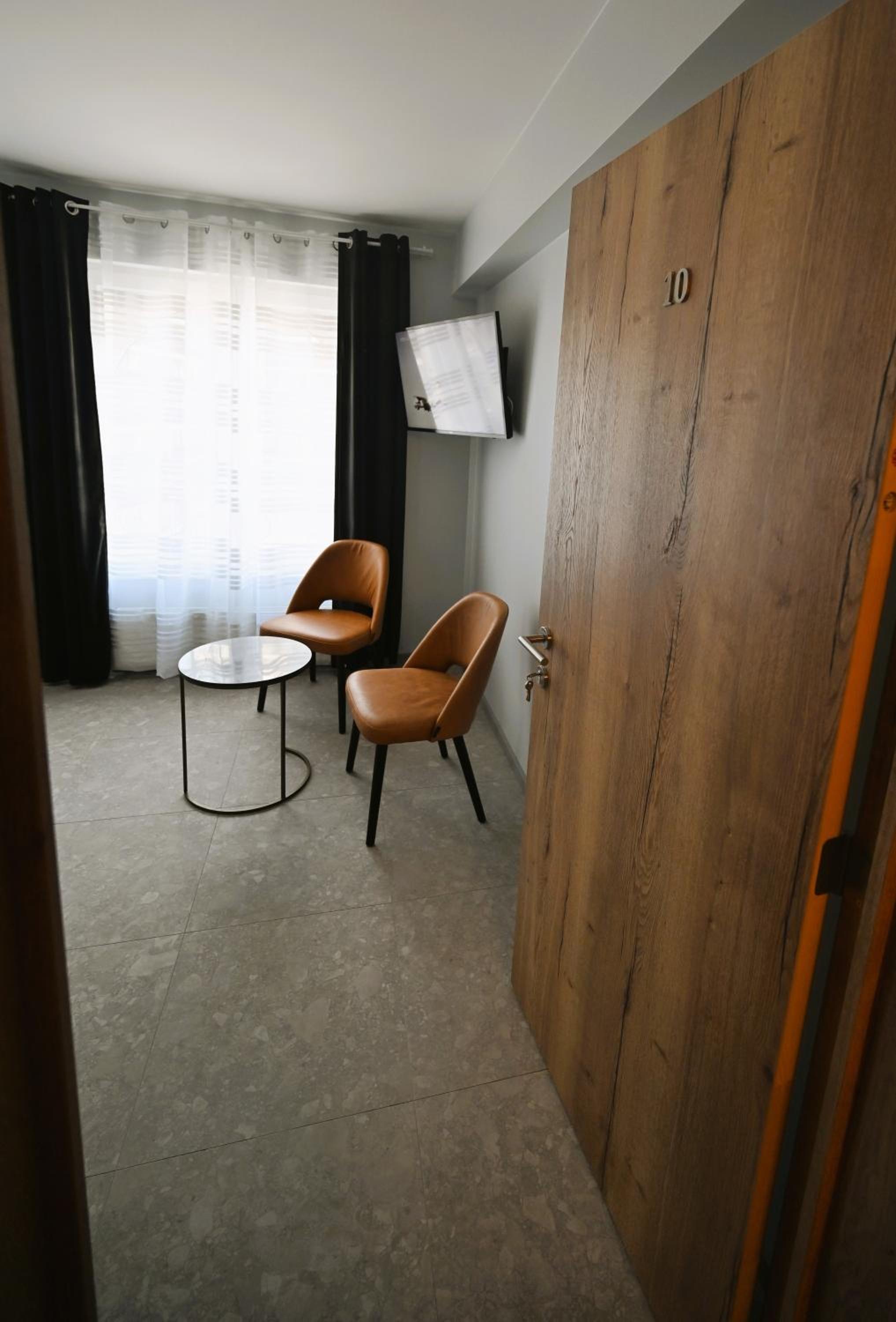 Superior King Room