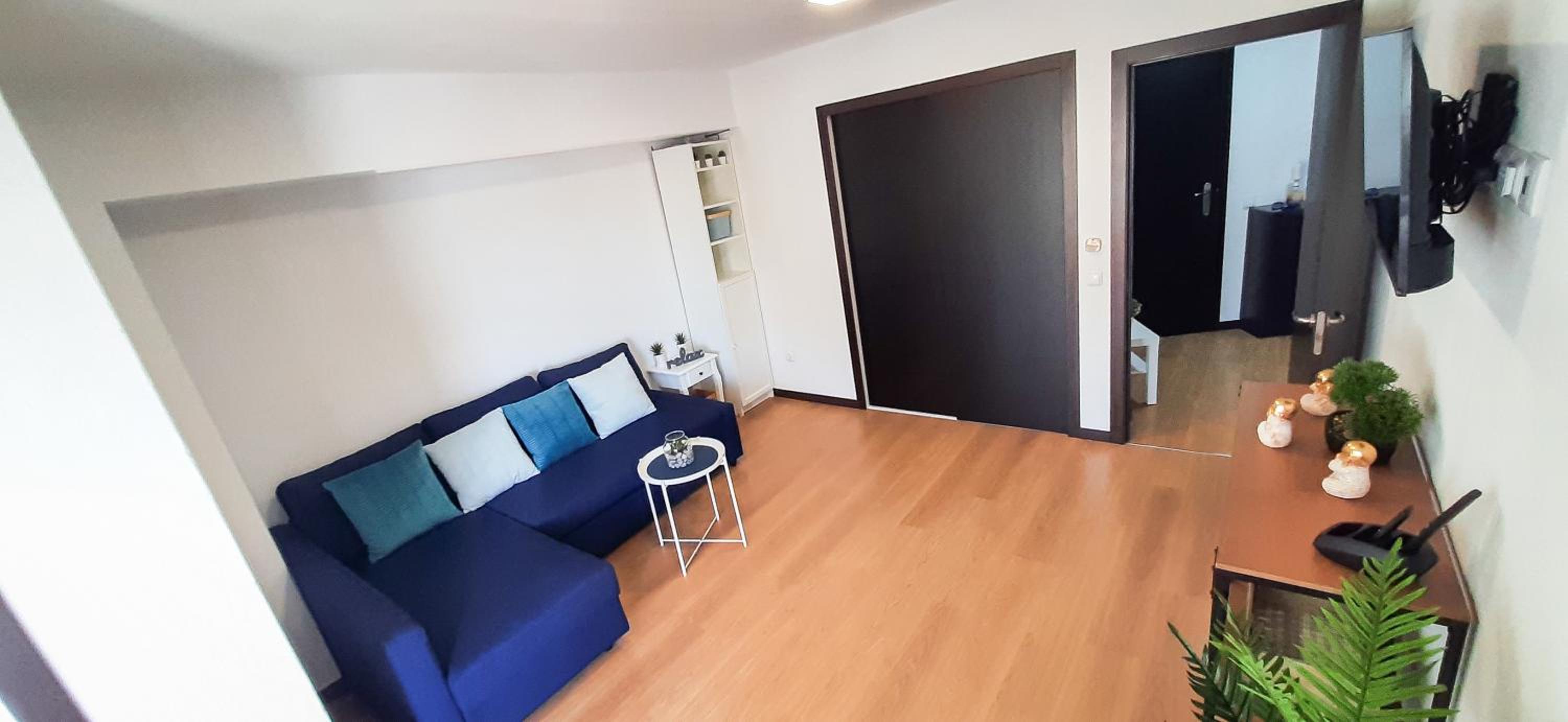 One-Bedroom Apartment - Photo 13