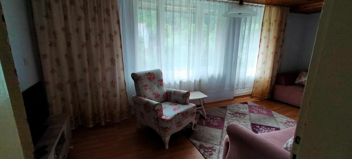 Family Room with Side Sea View photo 3