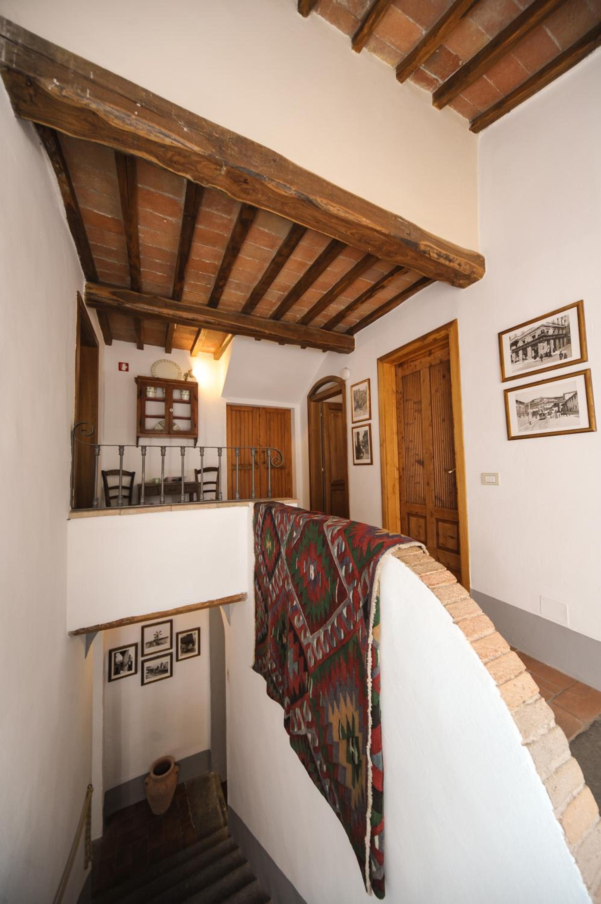 Standard Double or Twin Room photo 3