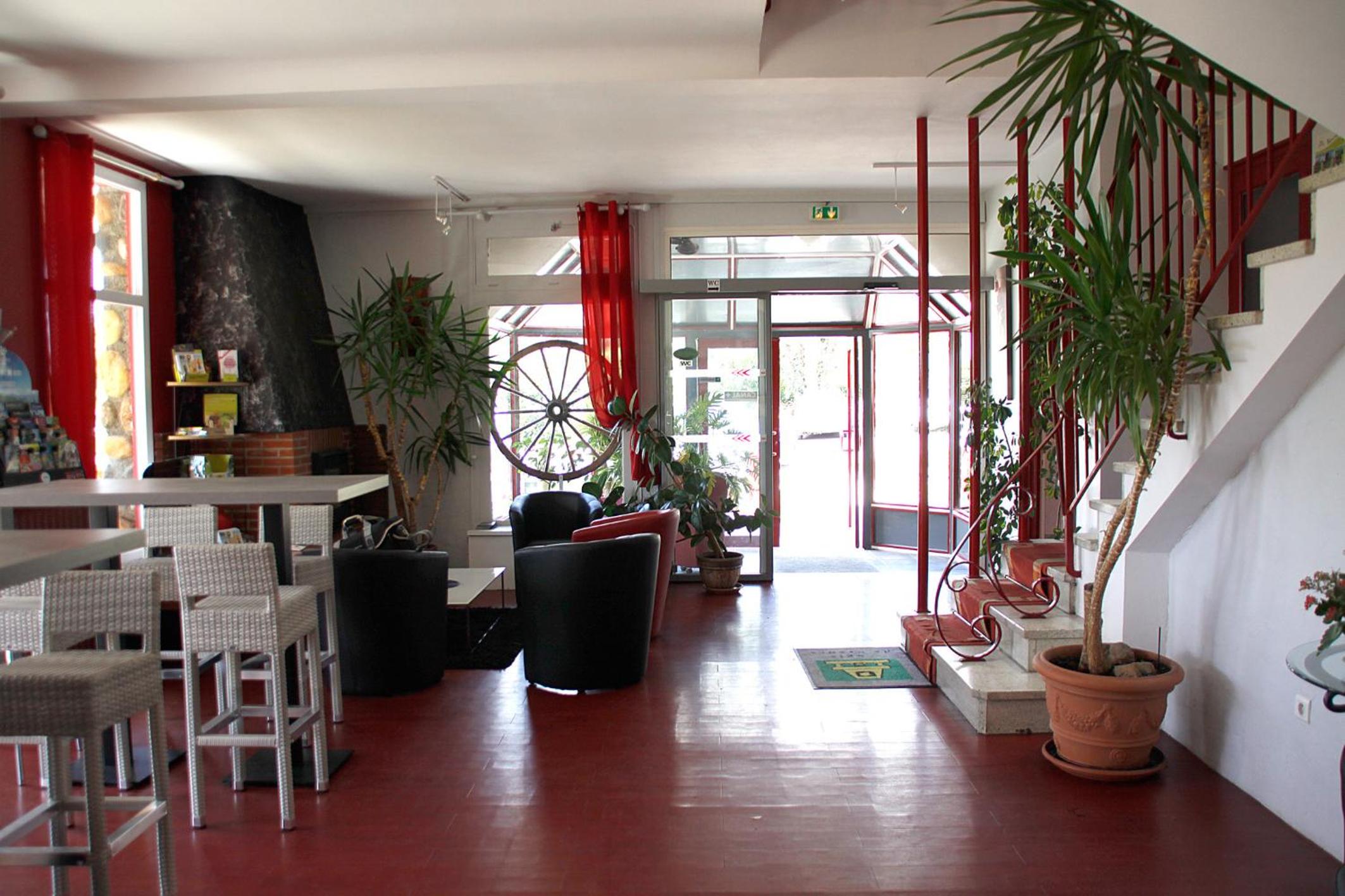 Double Room - Photo 4