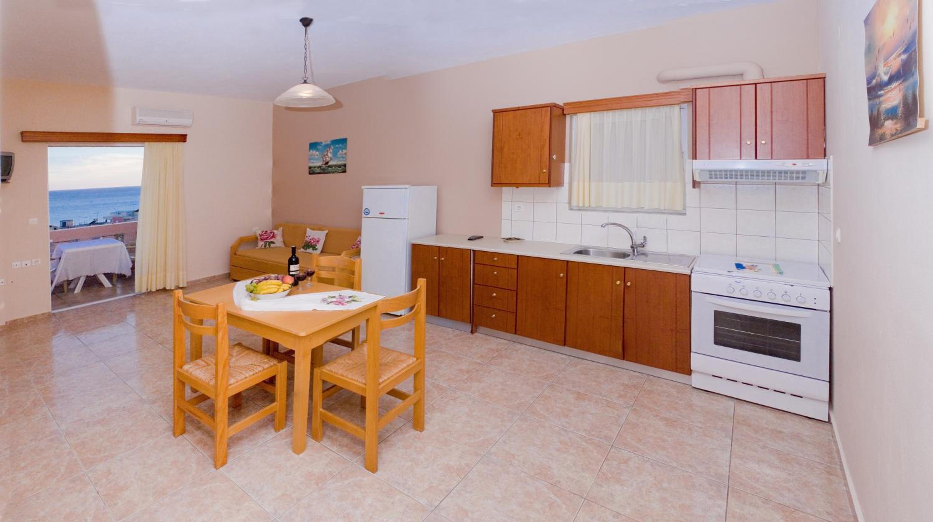 One-Bedroom Apartment - Photo 6