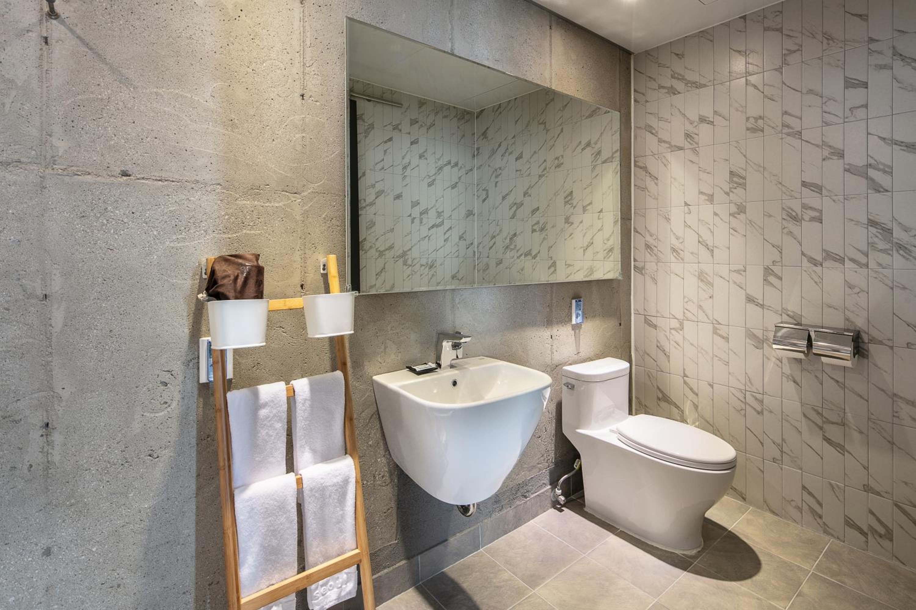 Family Suite - Photo 5