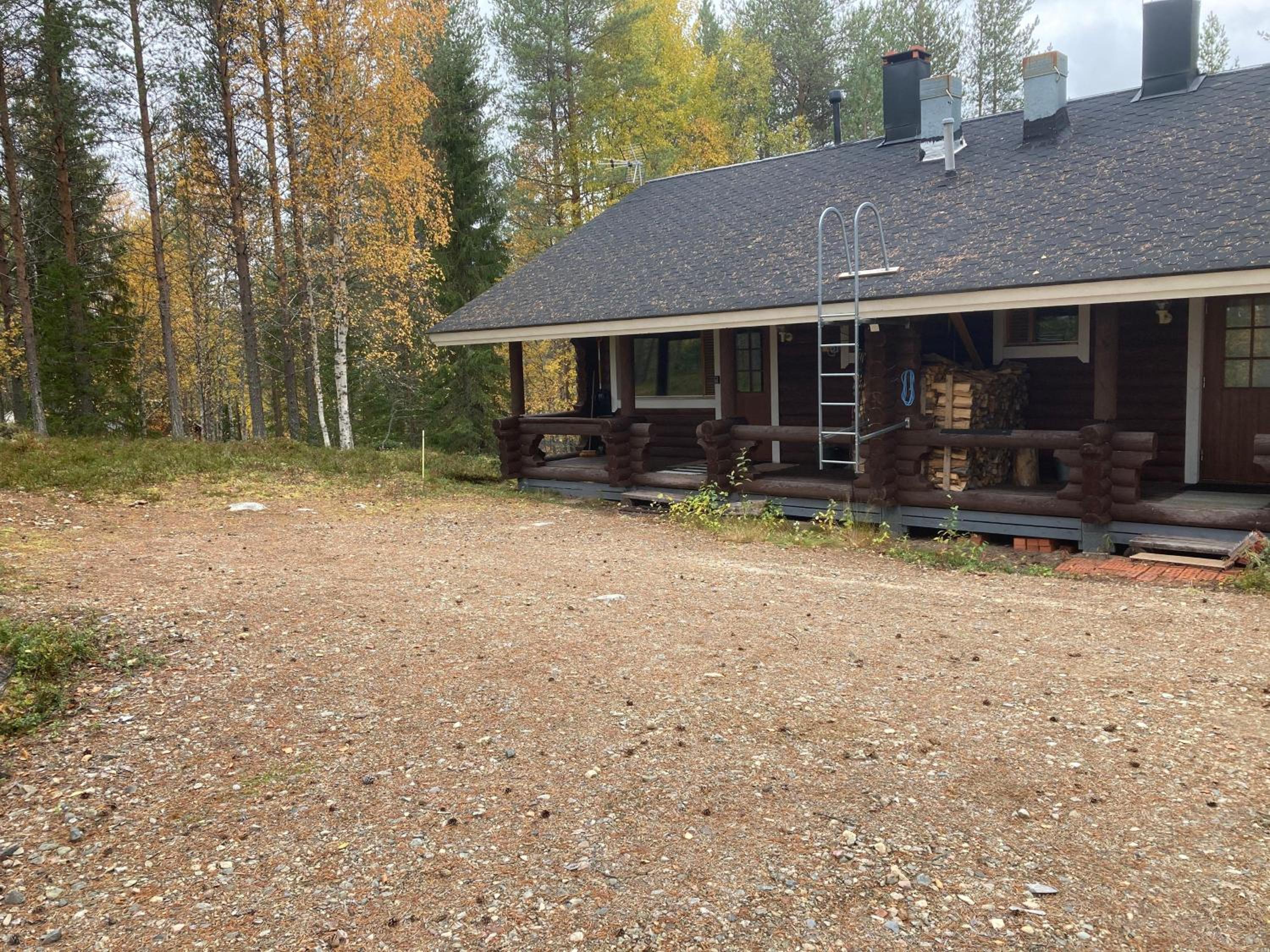 Two-Bedroom Chalet - Photo 2