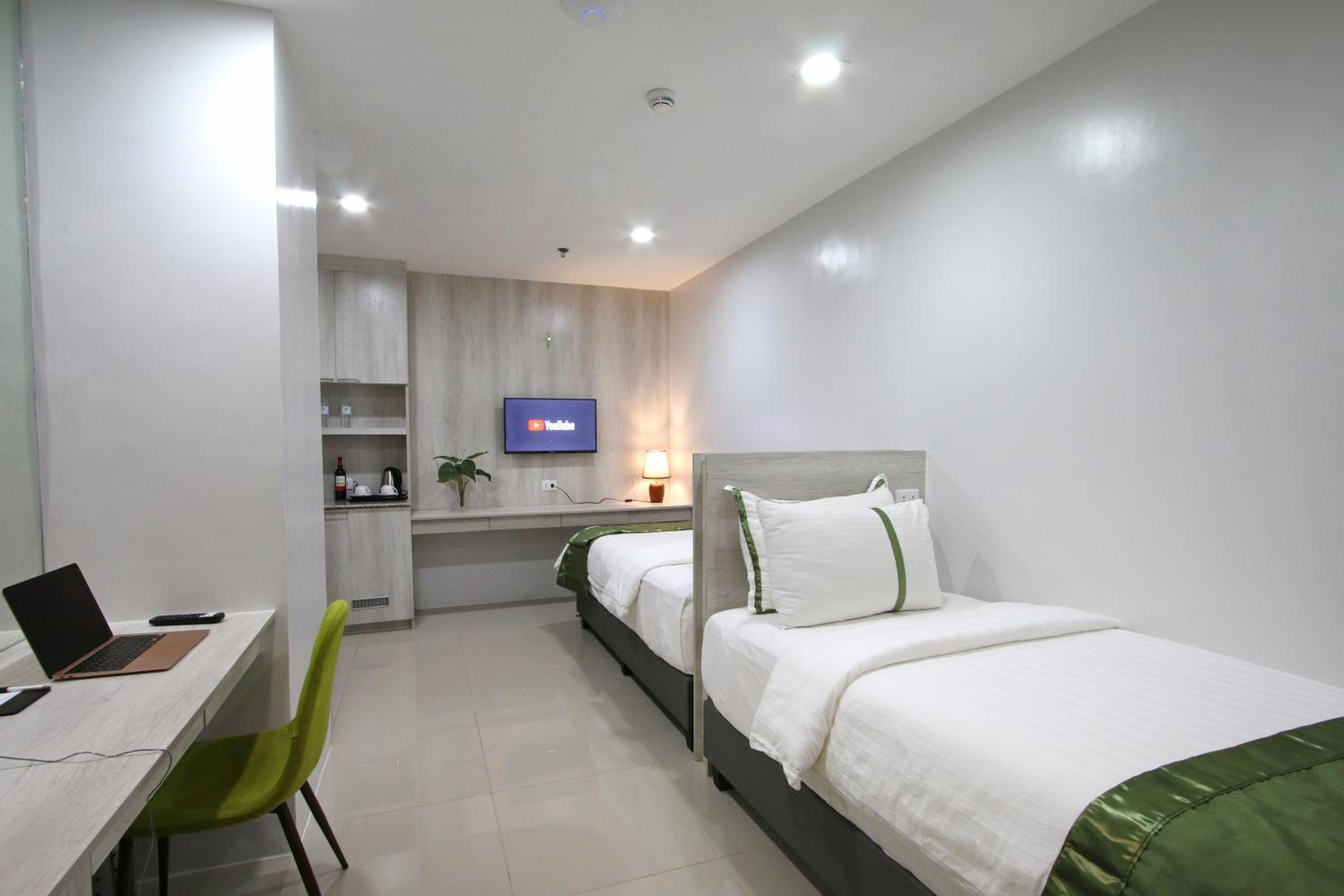 Superior Twin Room photo 2