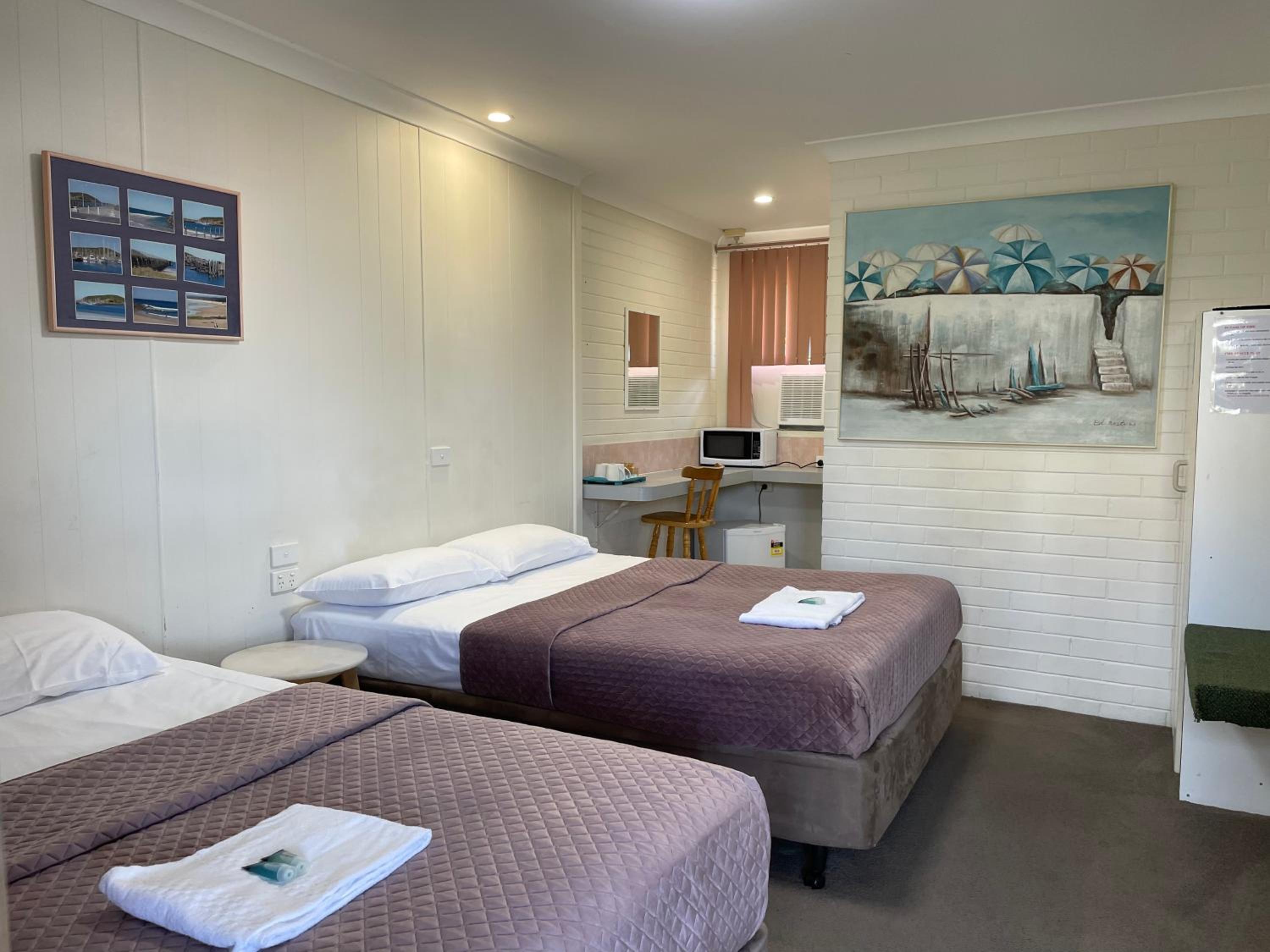 Double or Twin Room with Bathroom photo 1