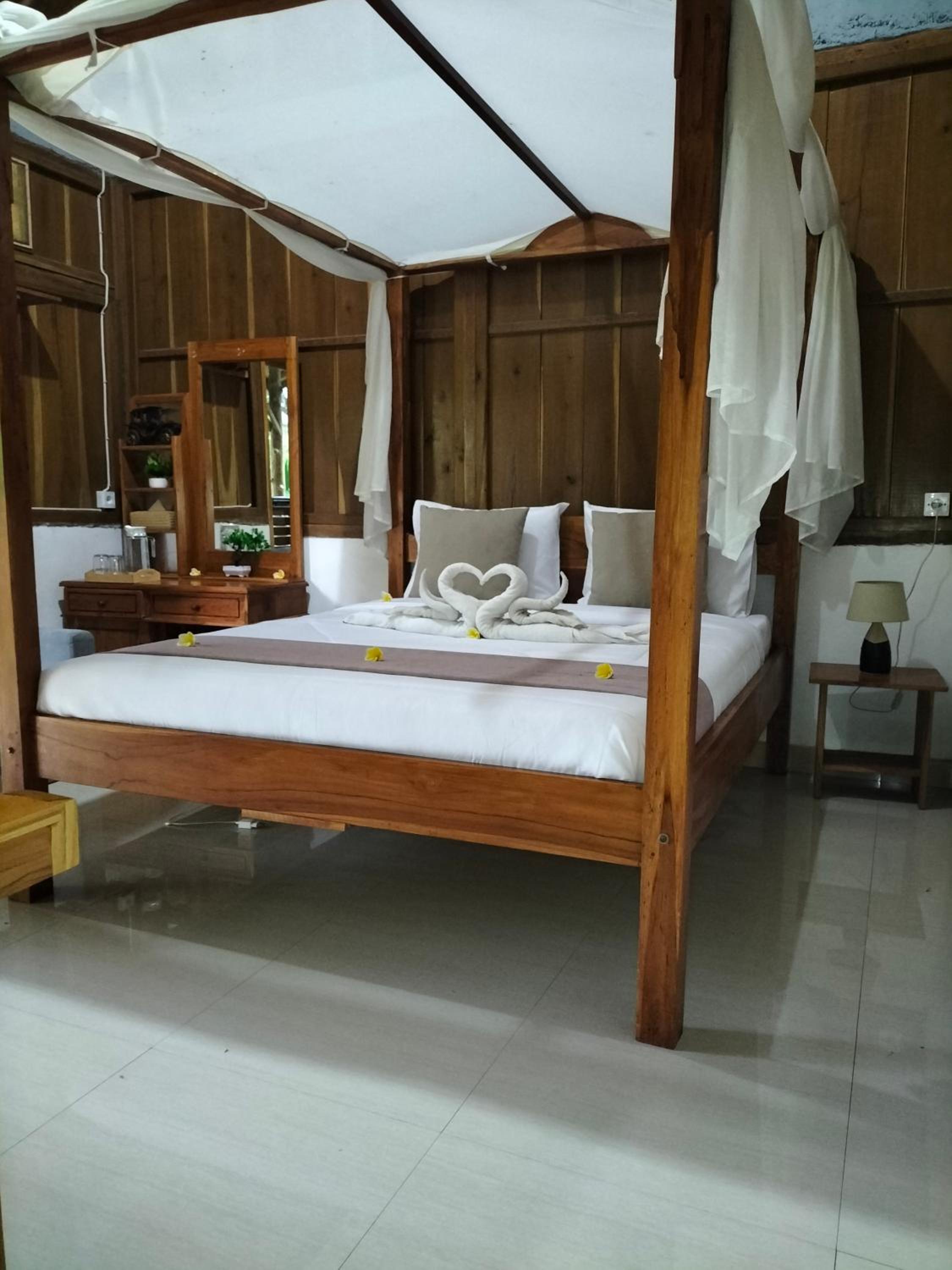 Deluxe Double Room - Photo 11