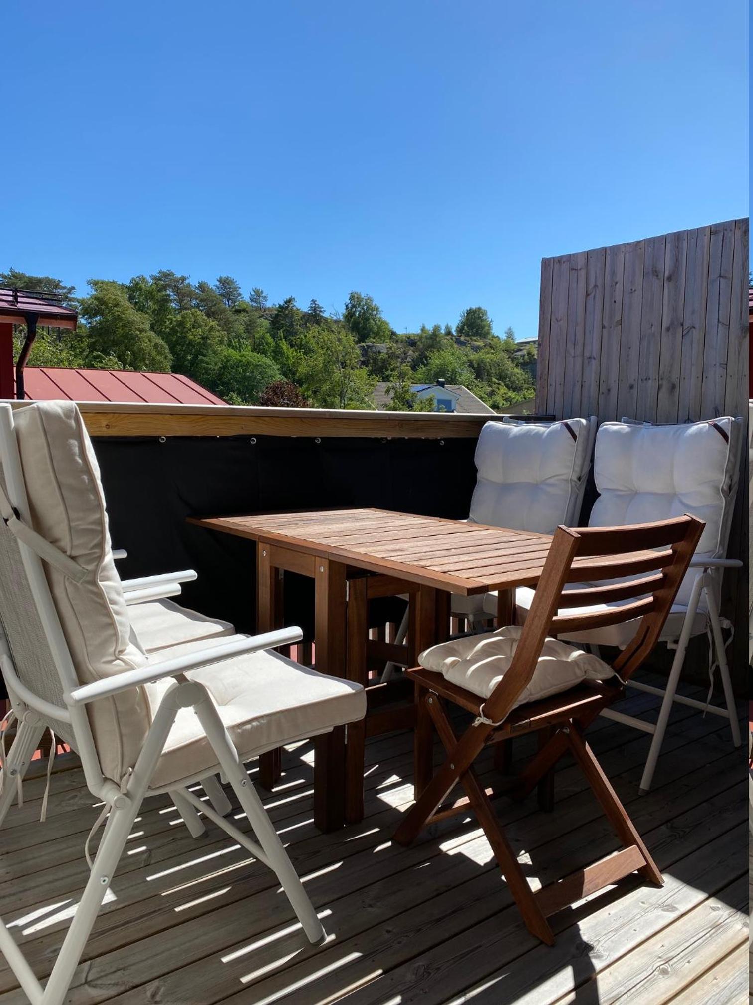 Apartment with Sea View - Photo 2