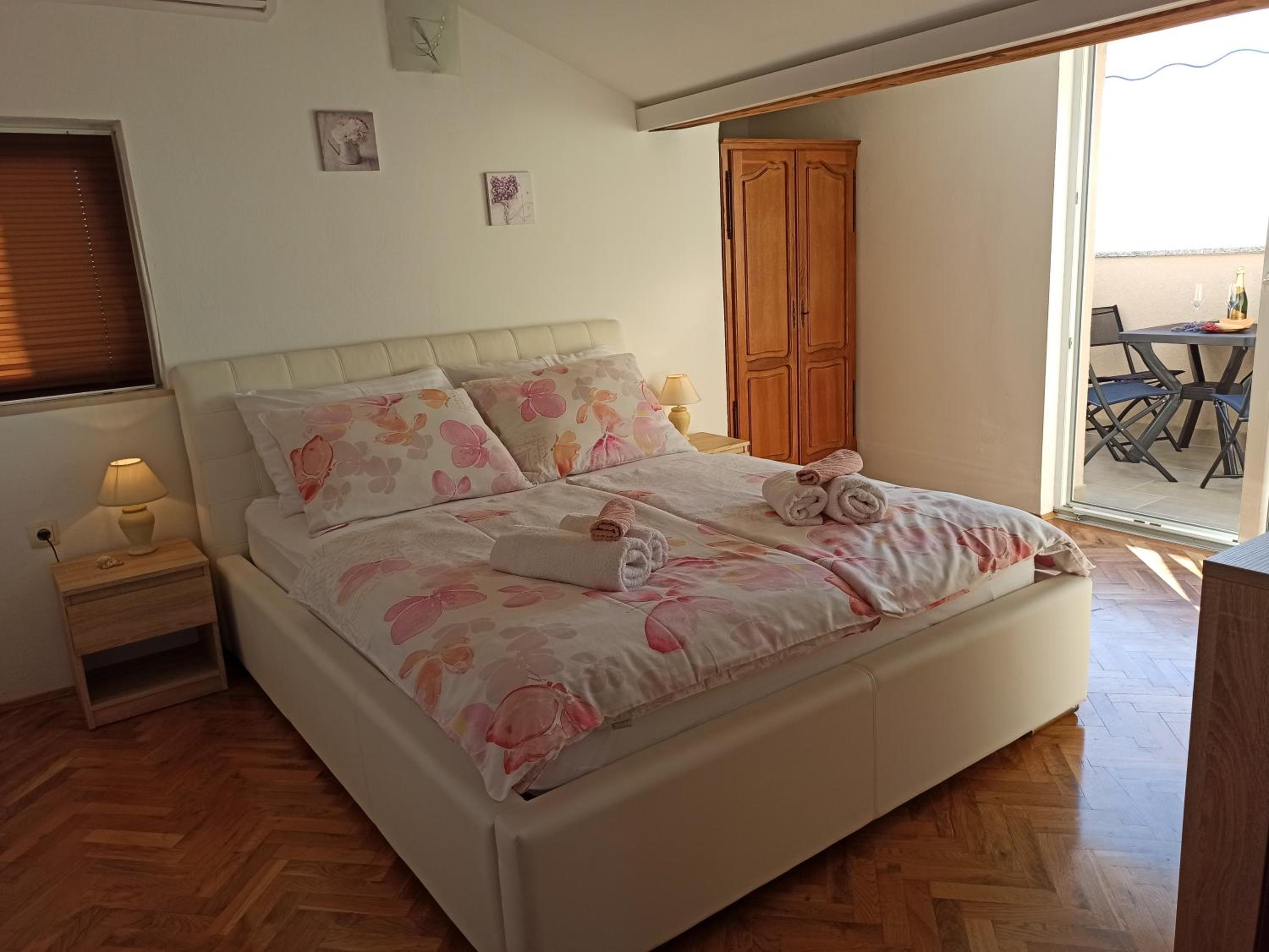 Apartment with Sea View