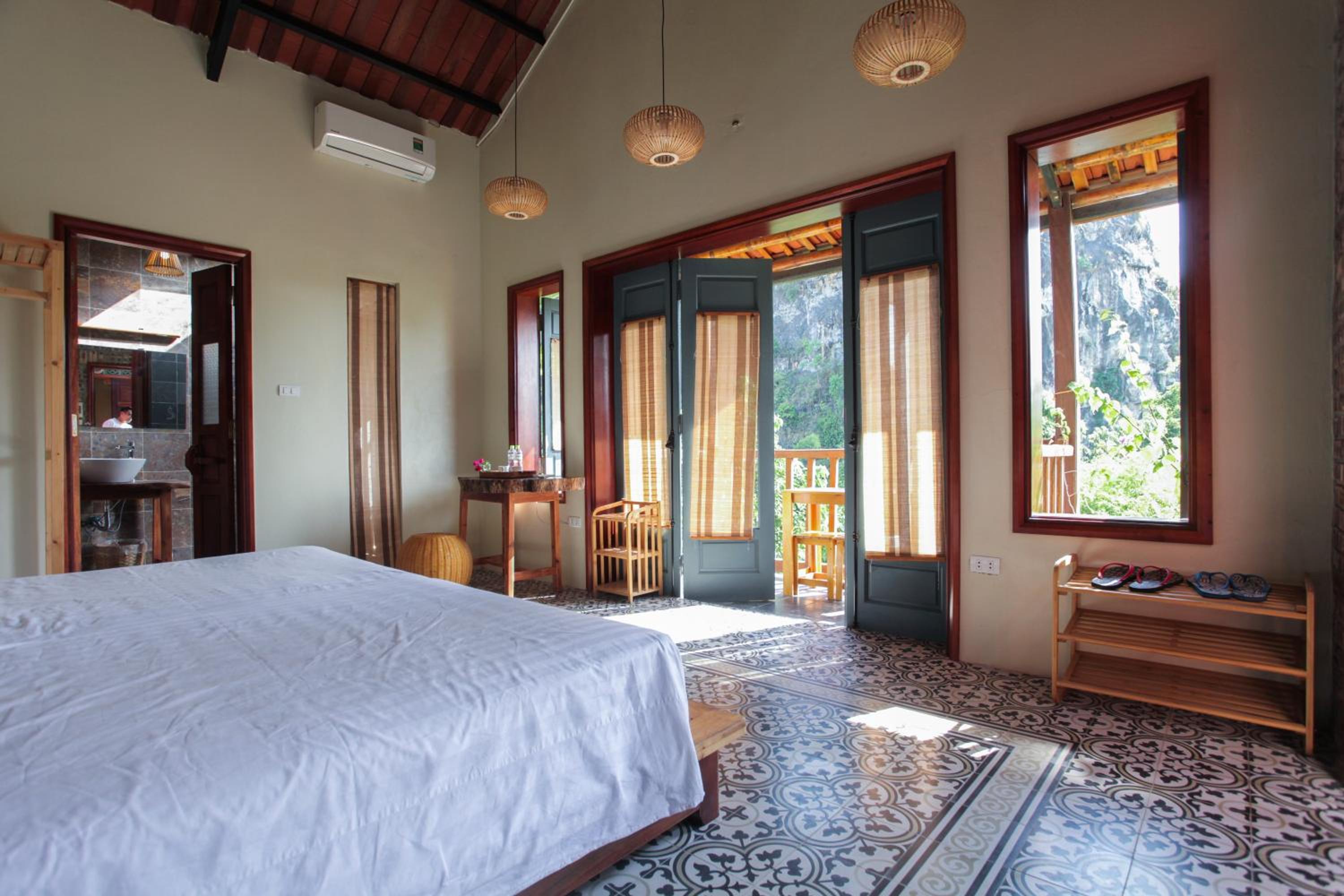 Superior Double or Twin Room with Mountain View photo 1