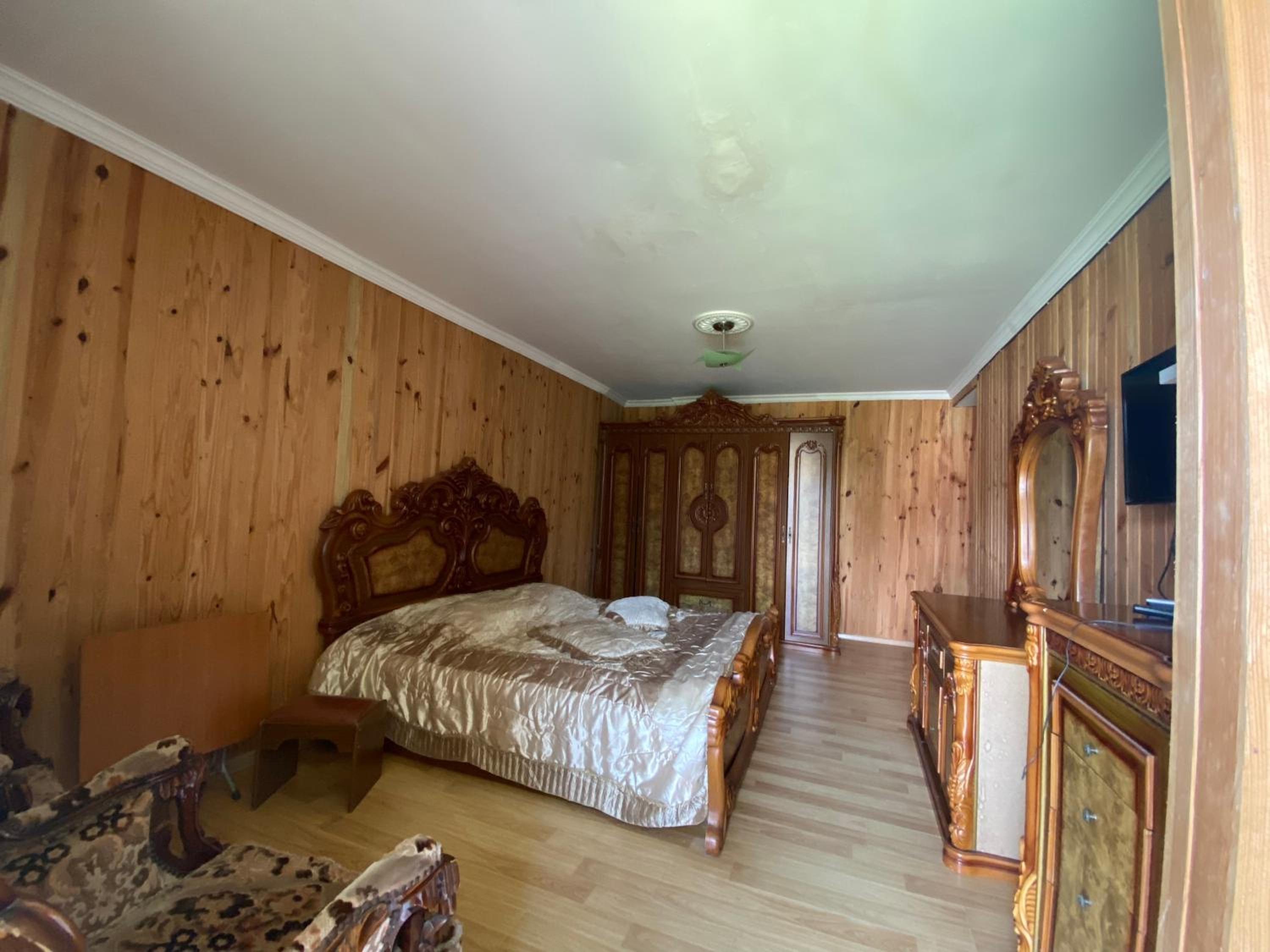 Deluxe King Room photo 1