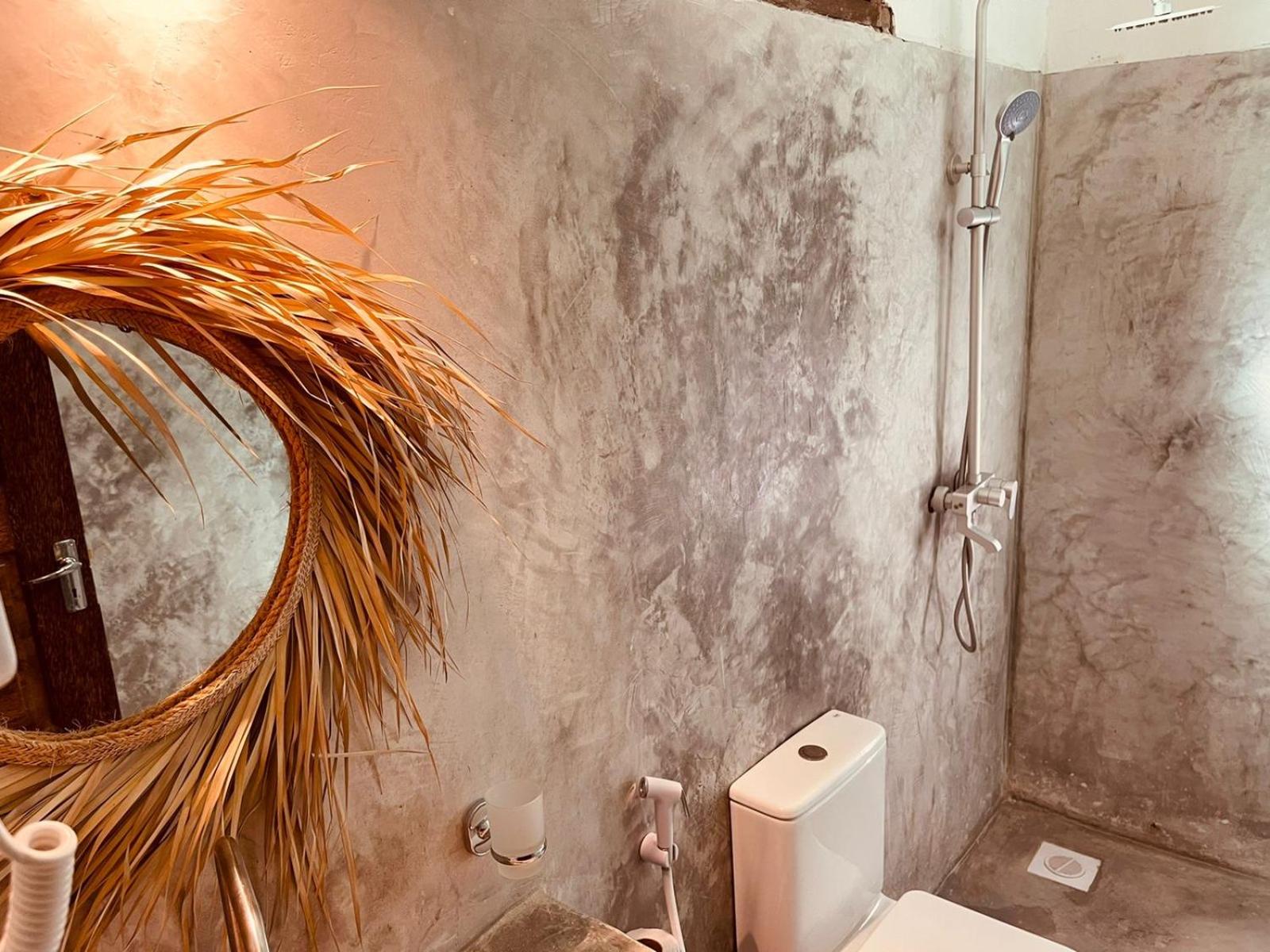 Deluxe Double Room - Photo 9