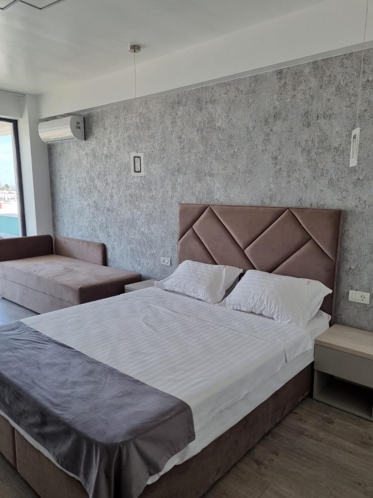 Triple Room with Balcony photo 3