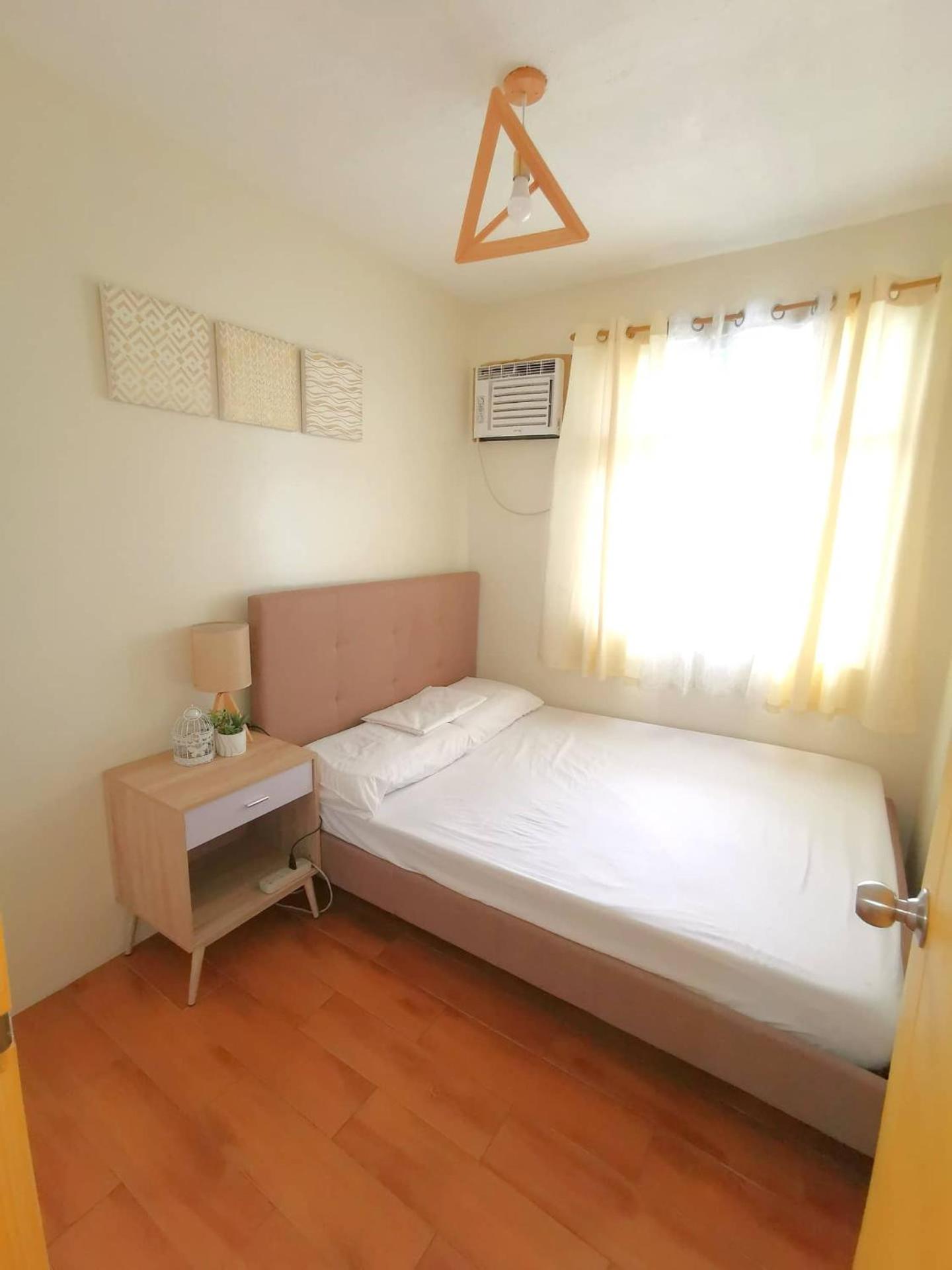 Deluxe Double Room with Extra Bed - Photo 14