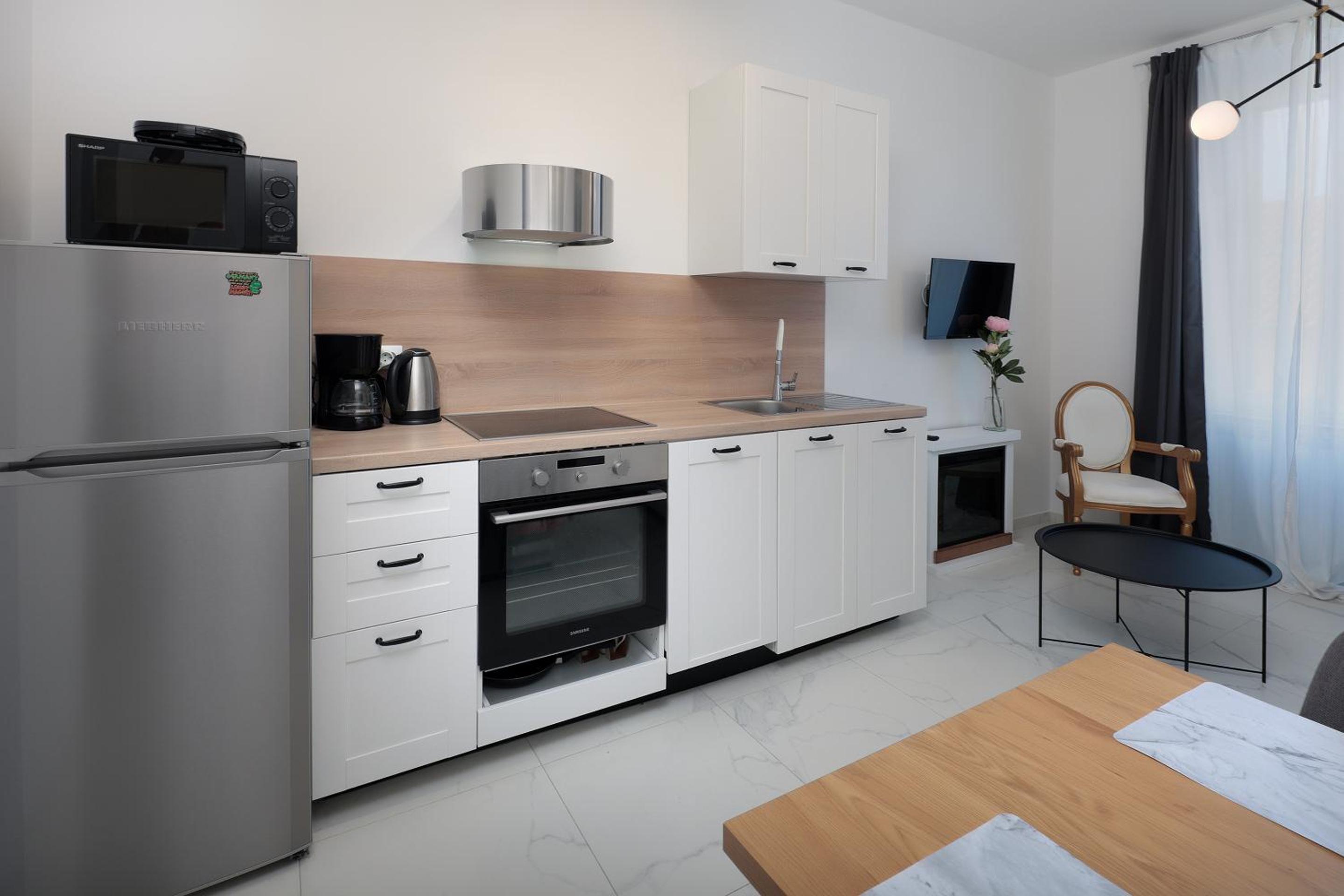 Two-Bedroom Apartment - Photo 22