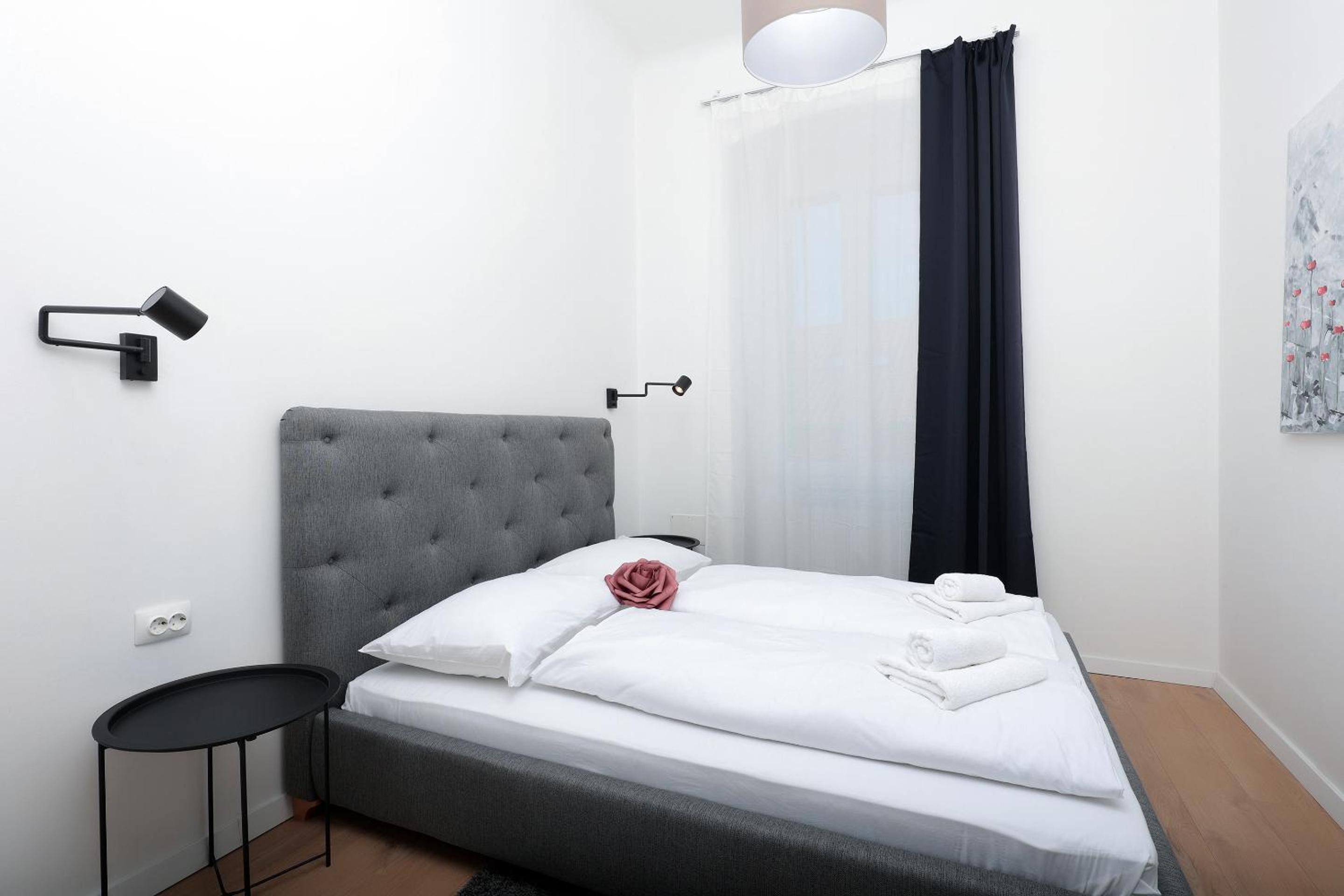 Two-Bedroom Apartment - Photo 4