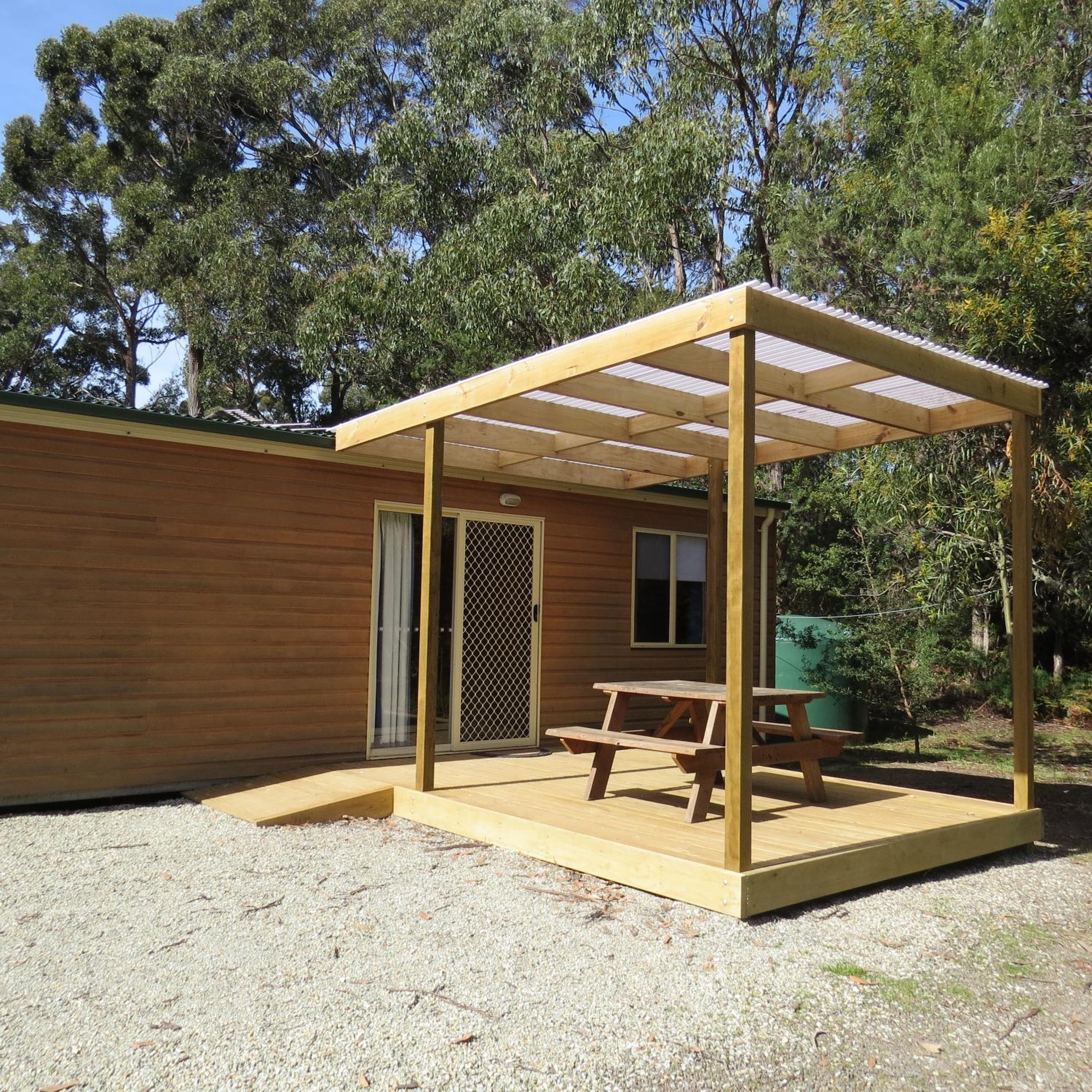 Family Room - Disability Access - Photo 4