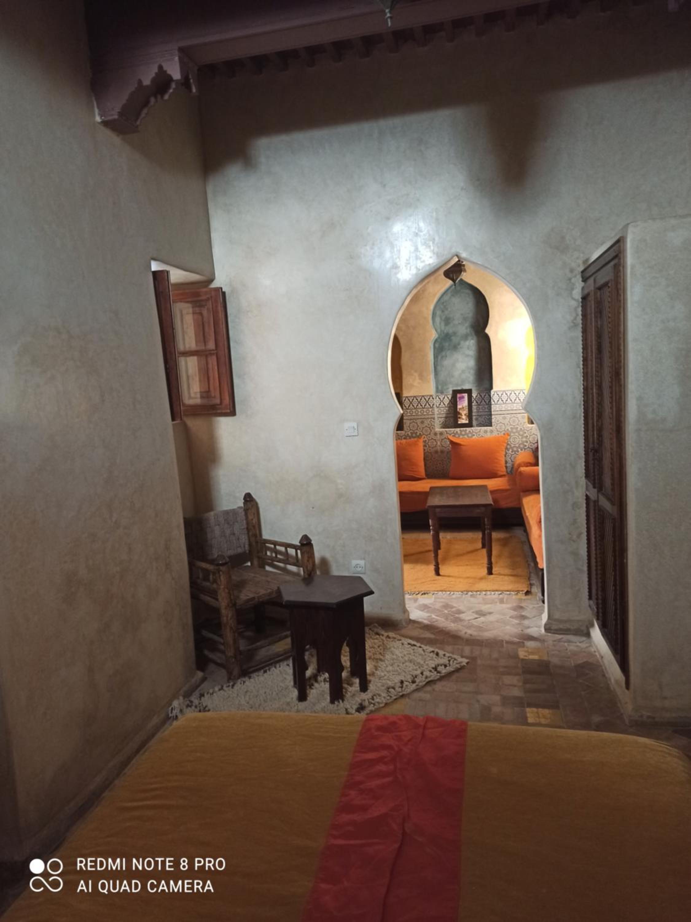 Quadruple Room with Bath - Photo 9