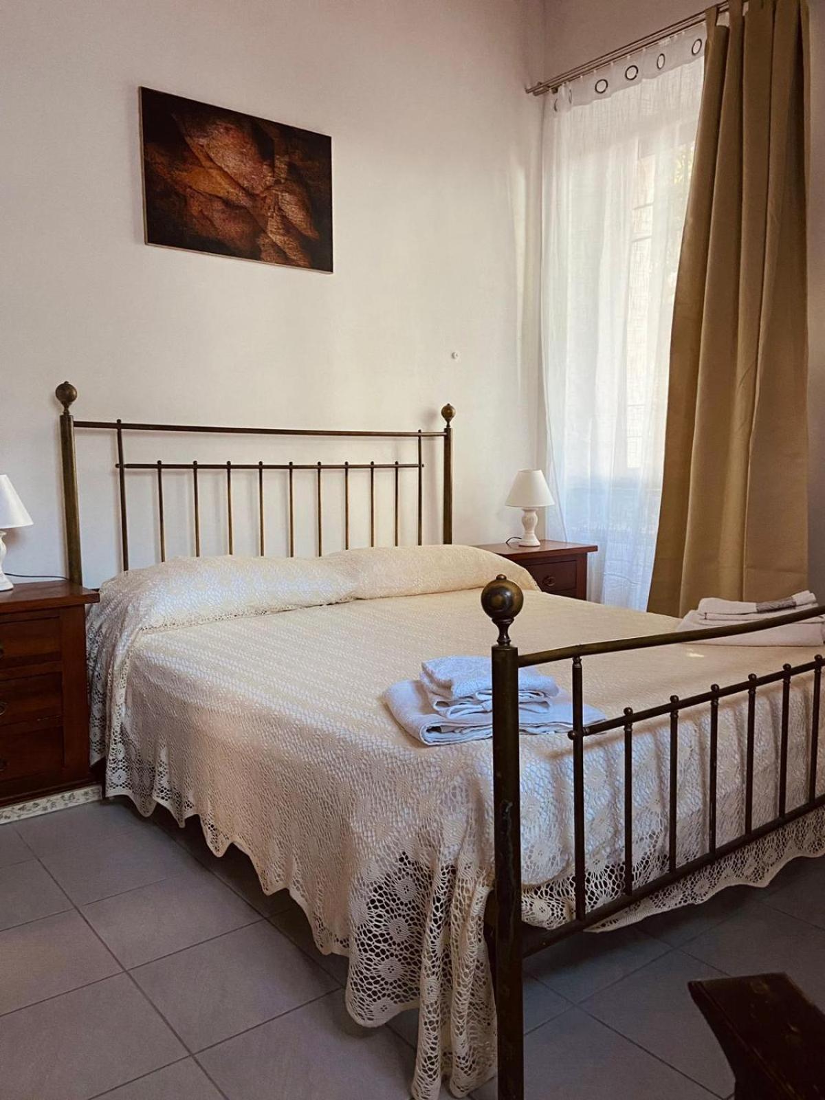 Two-Bedroom House photo 3