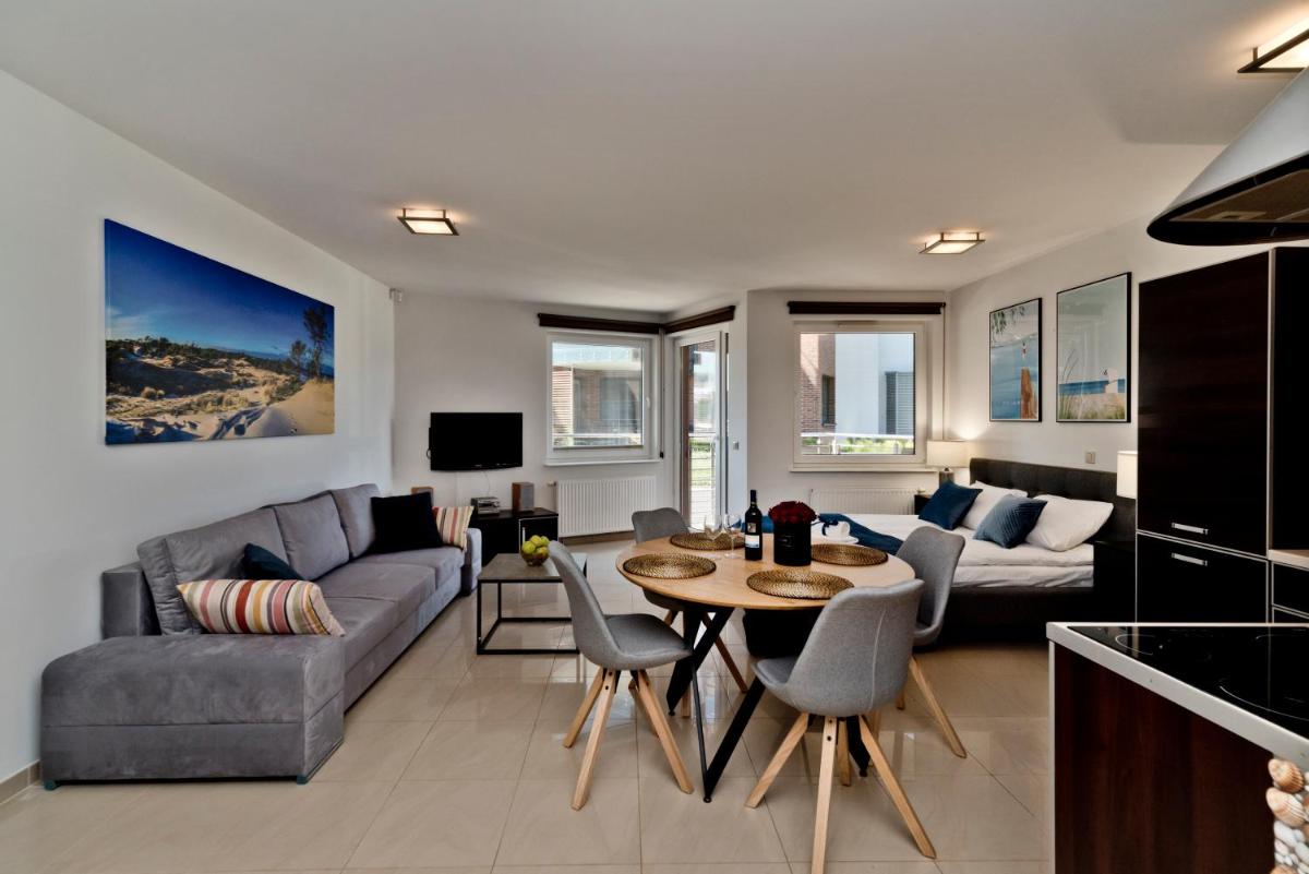 Studio Apartment with Sea View photo 3