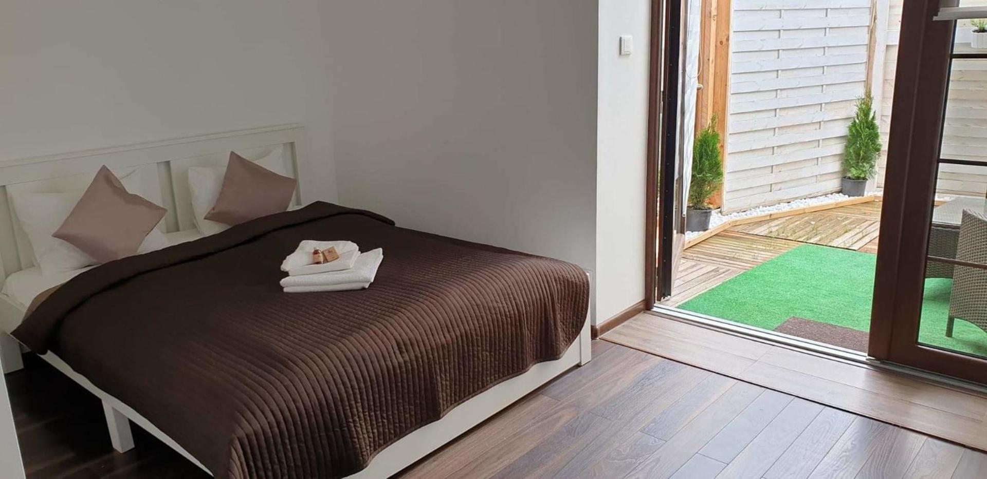 Double Room with Patio photo 1