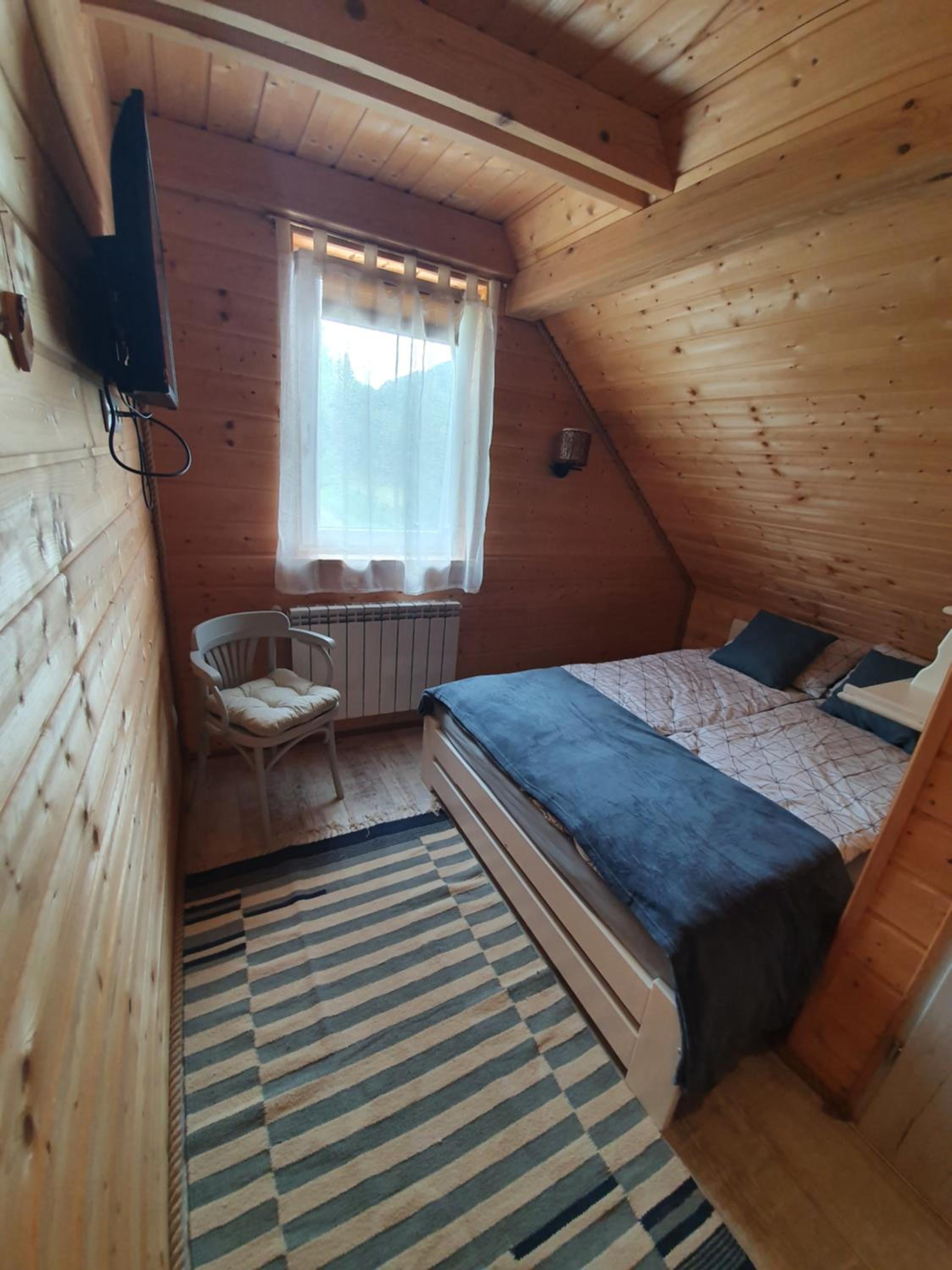 Double Room with Private Bathroom photo 1