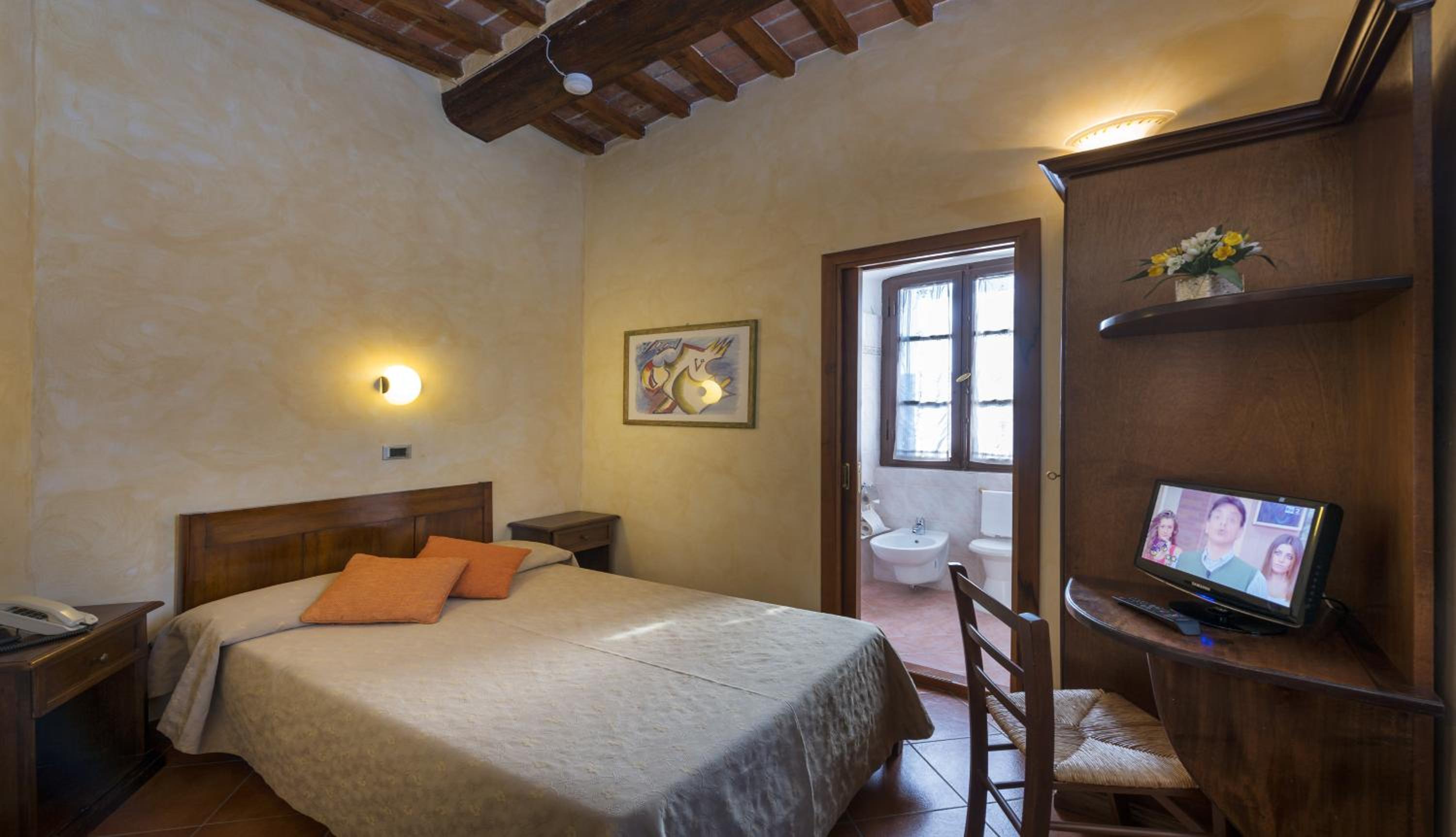 Standard Single Room photo 3