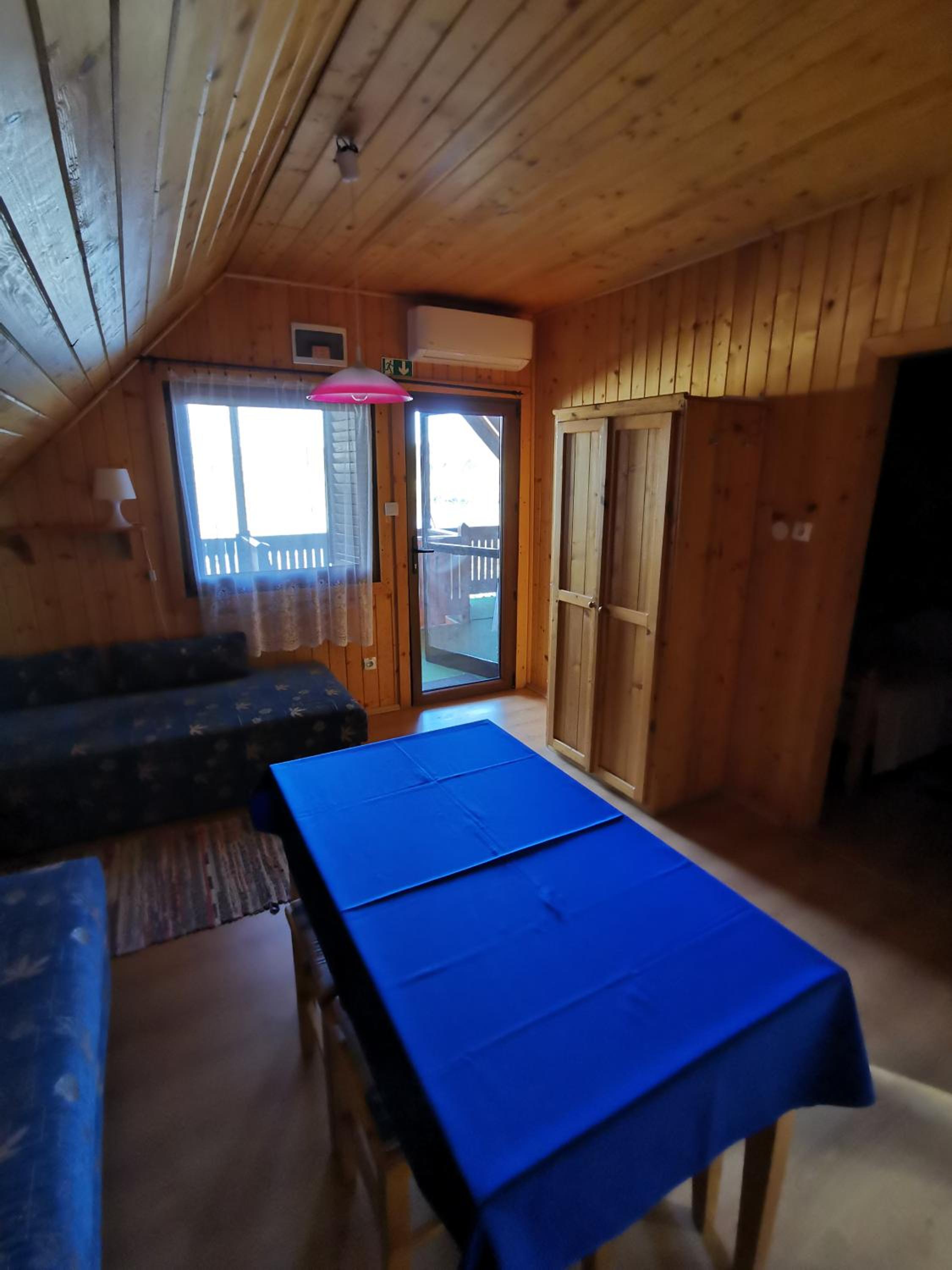 One-Bedroom Apartment with Balcony photo 1