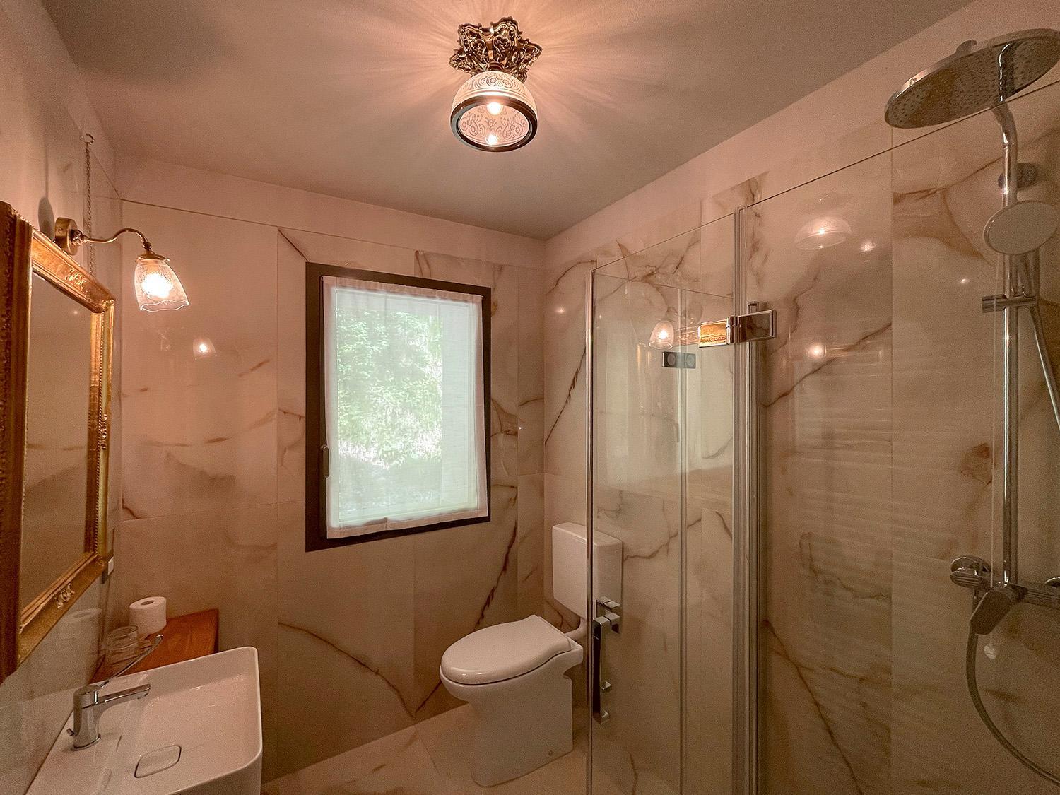 Double Room - Disability Access photo 2