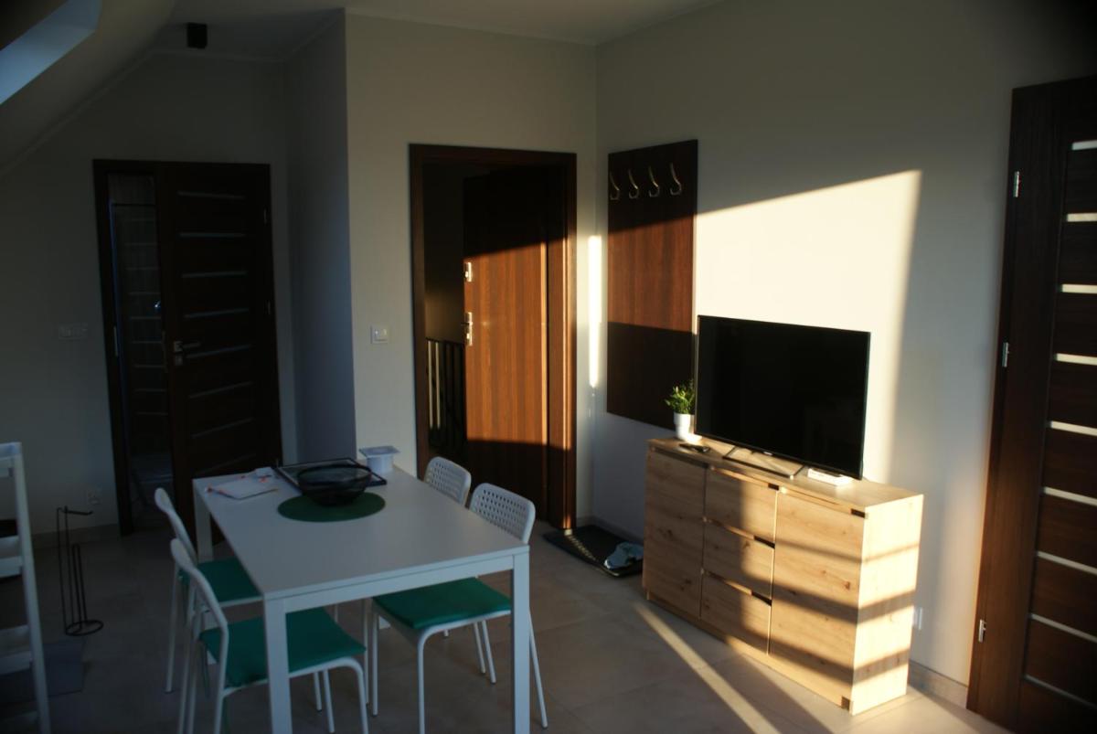 One-Bedroom Apartment photo 3
