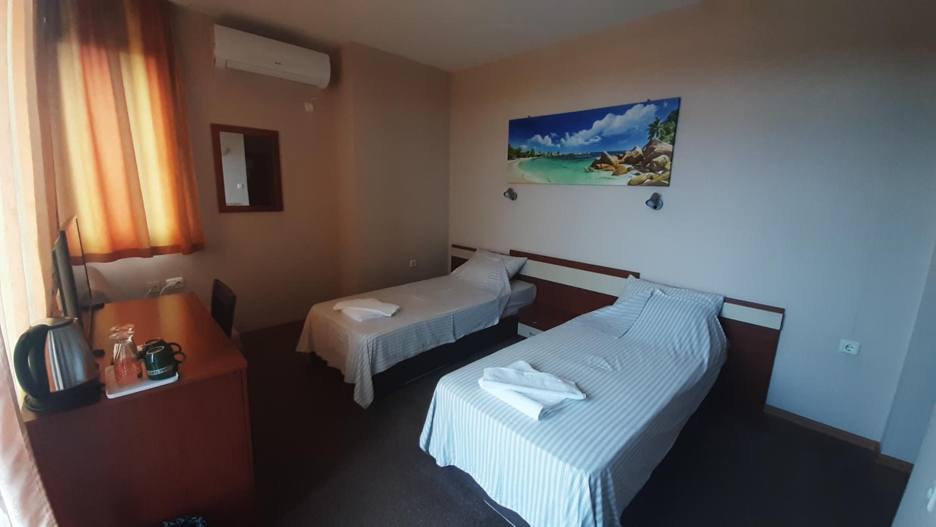 Twin Room photo 1
