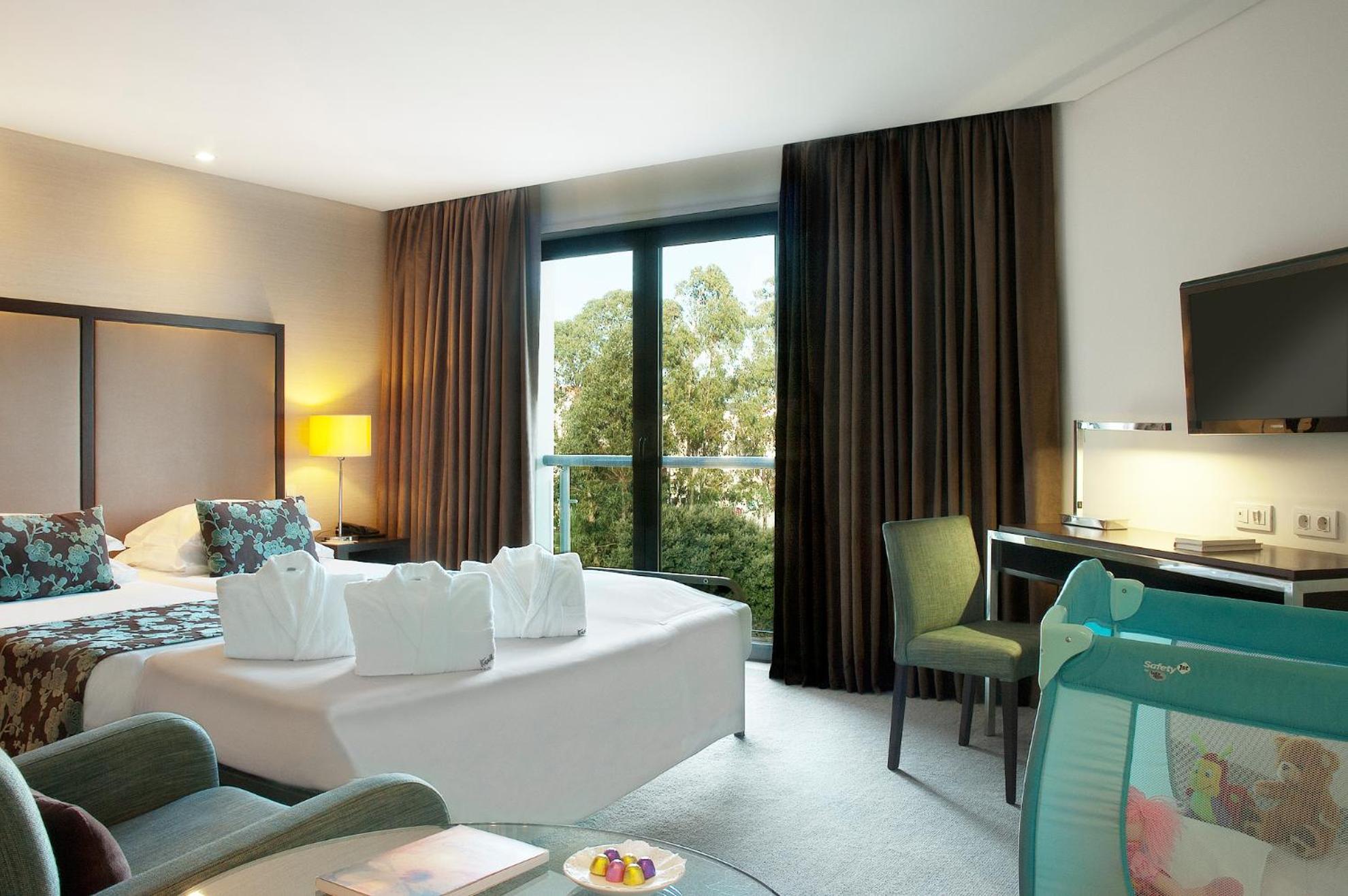 Double or Twin Room with Extra Bed