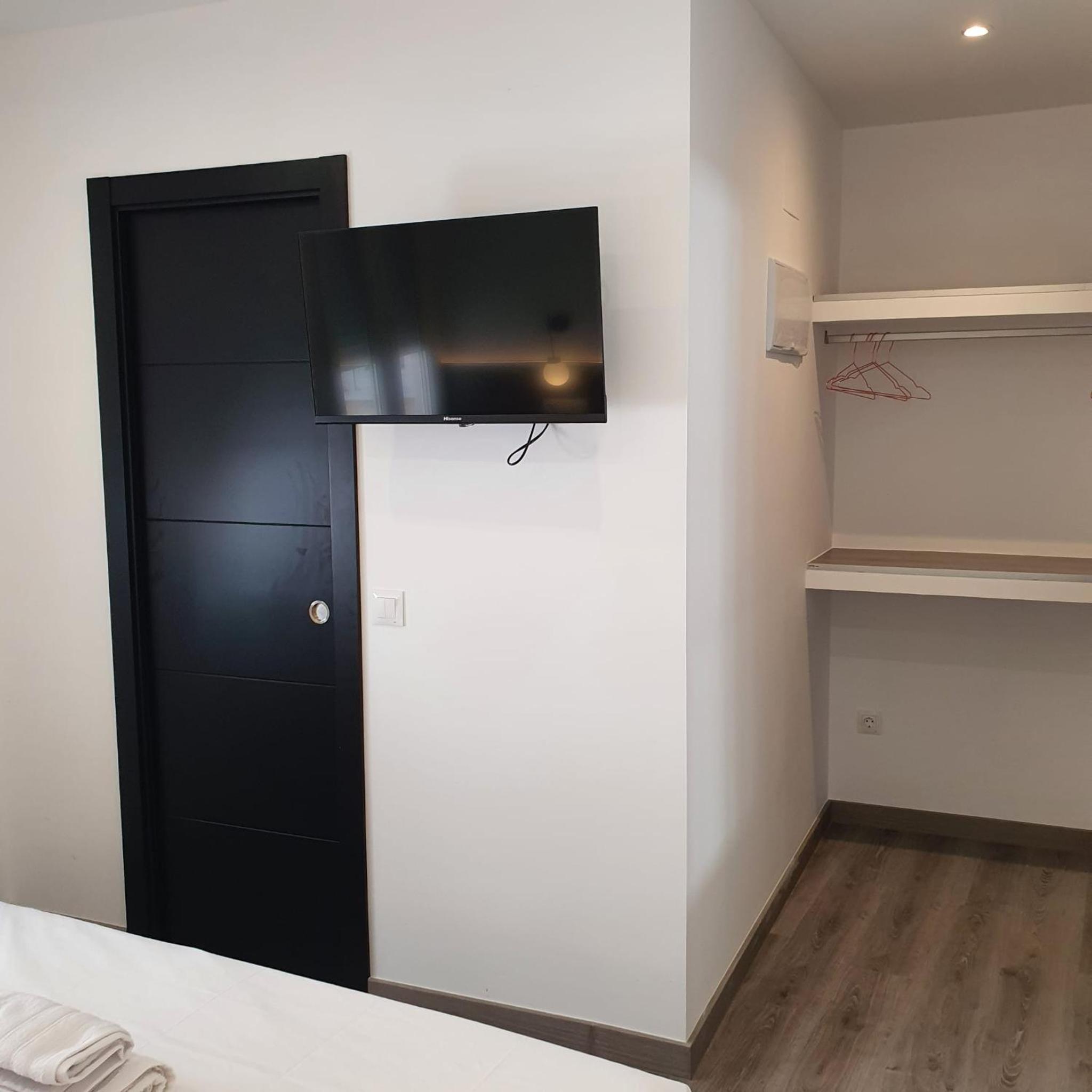 Habitación Doble con Baño Privado