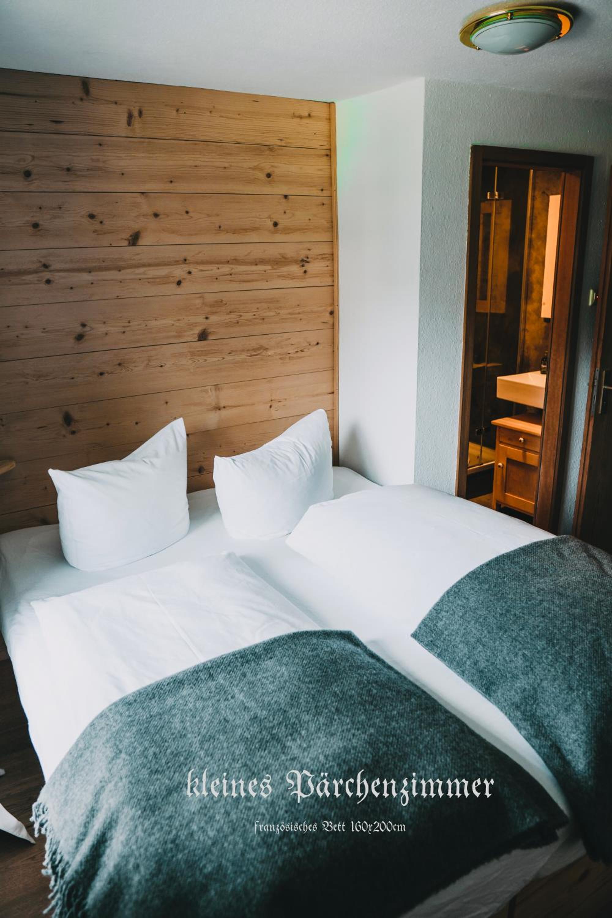 Small Double Room photo 3